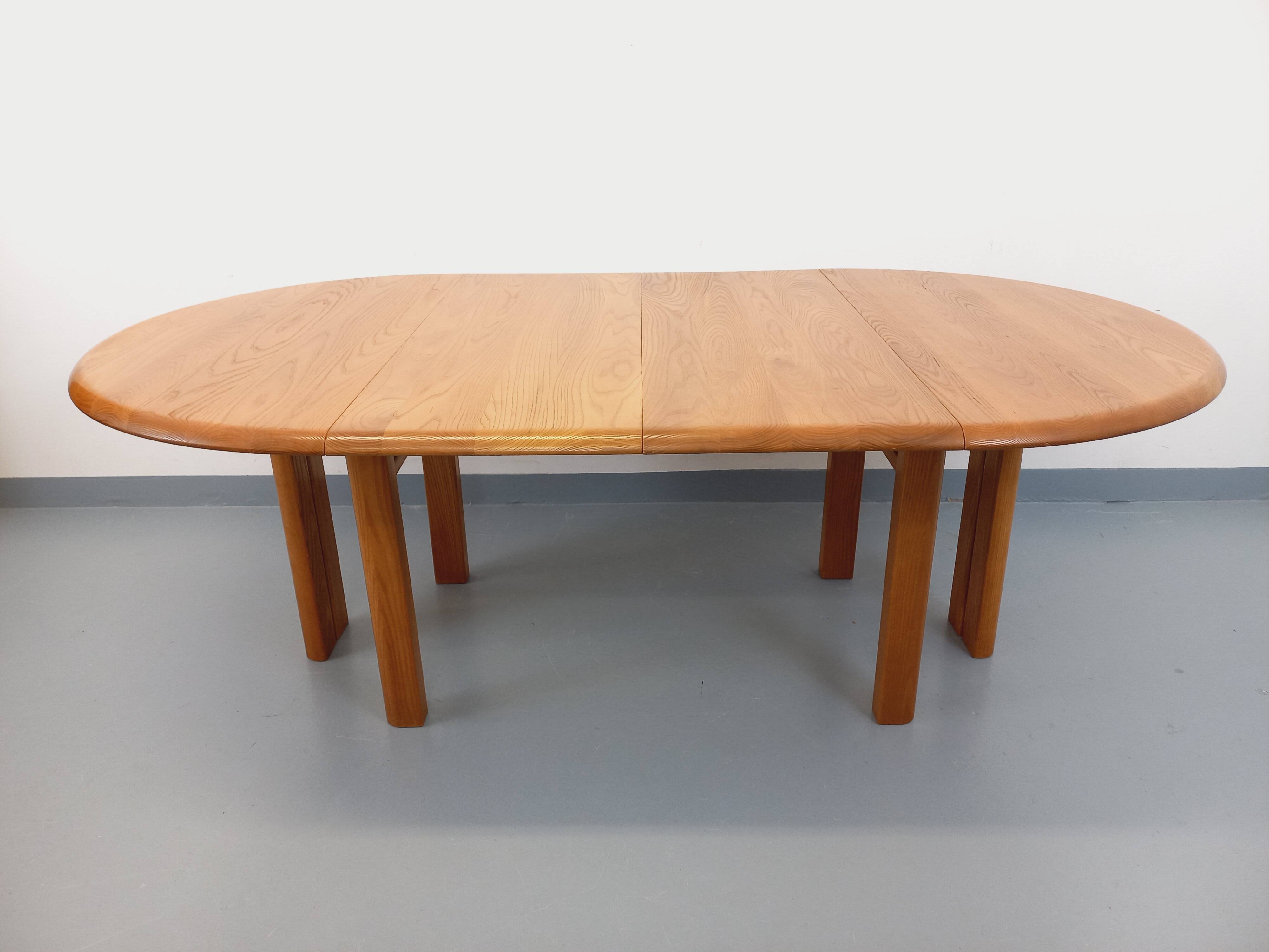 Table à manger ronde vintage Seltz des années 70 80 en orme blond massif