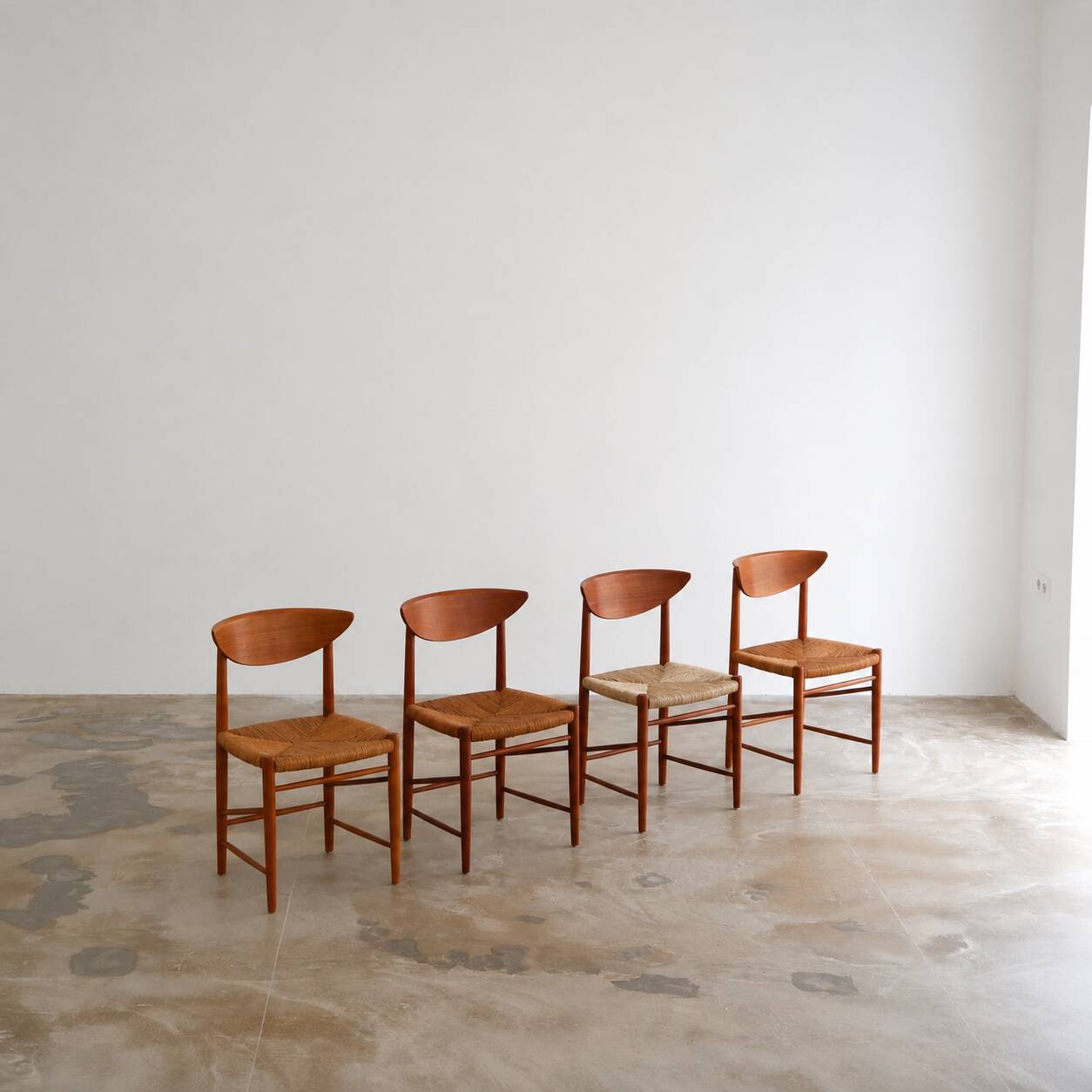 Ensemble de 4 chaises de salle à manger "316" par Hvidt & Molgaard-Nielsen en teck