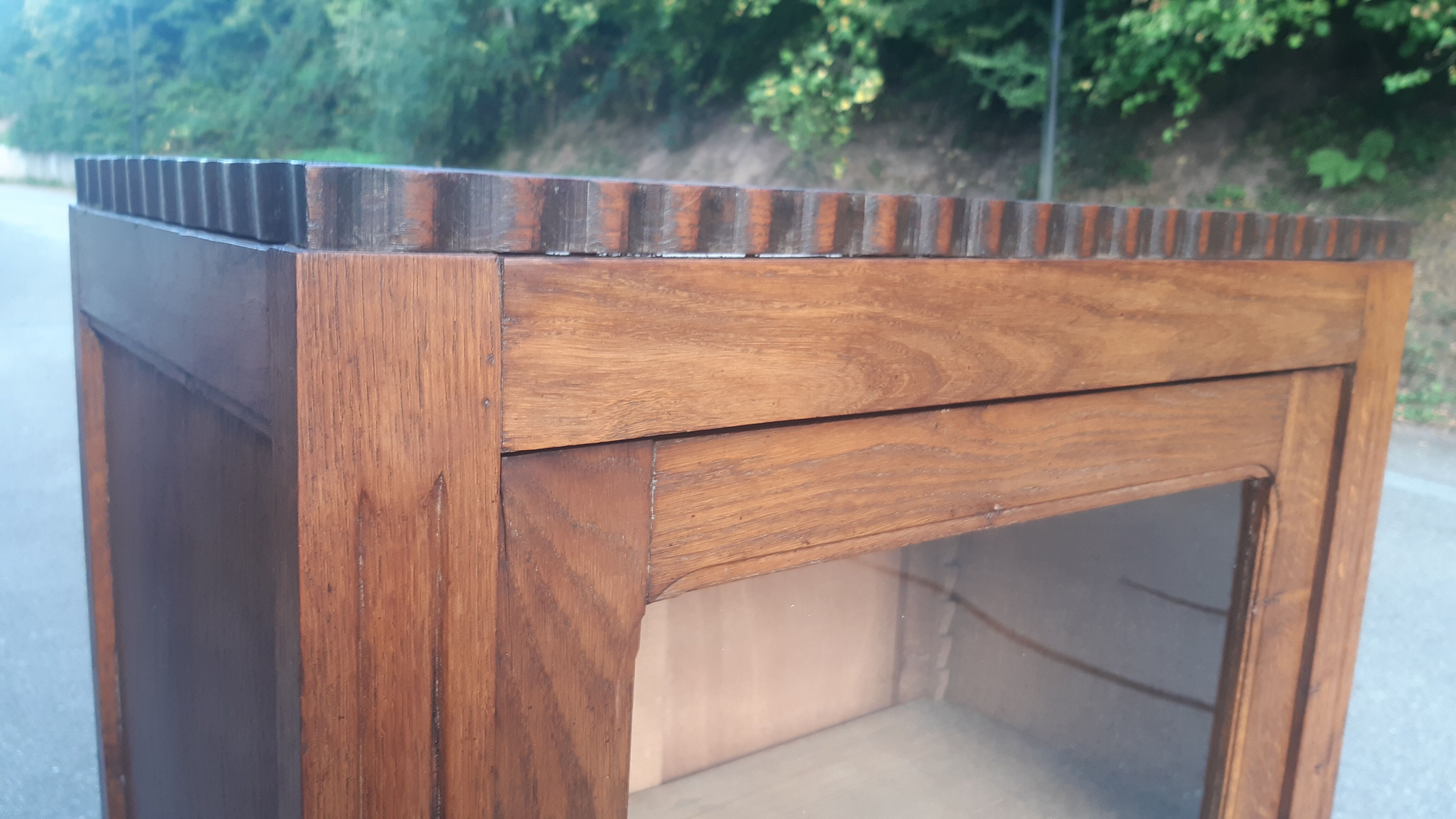 Hosiere glazed library art deco