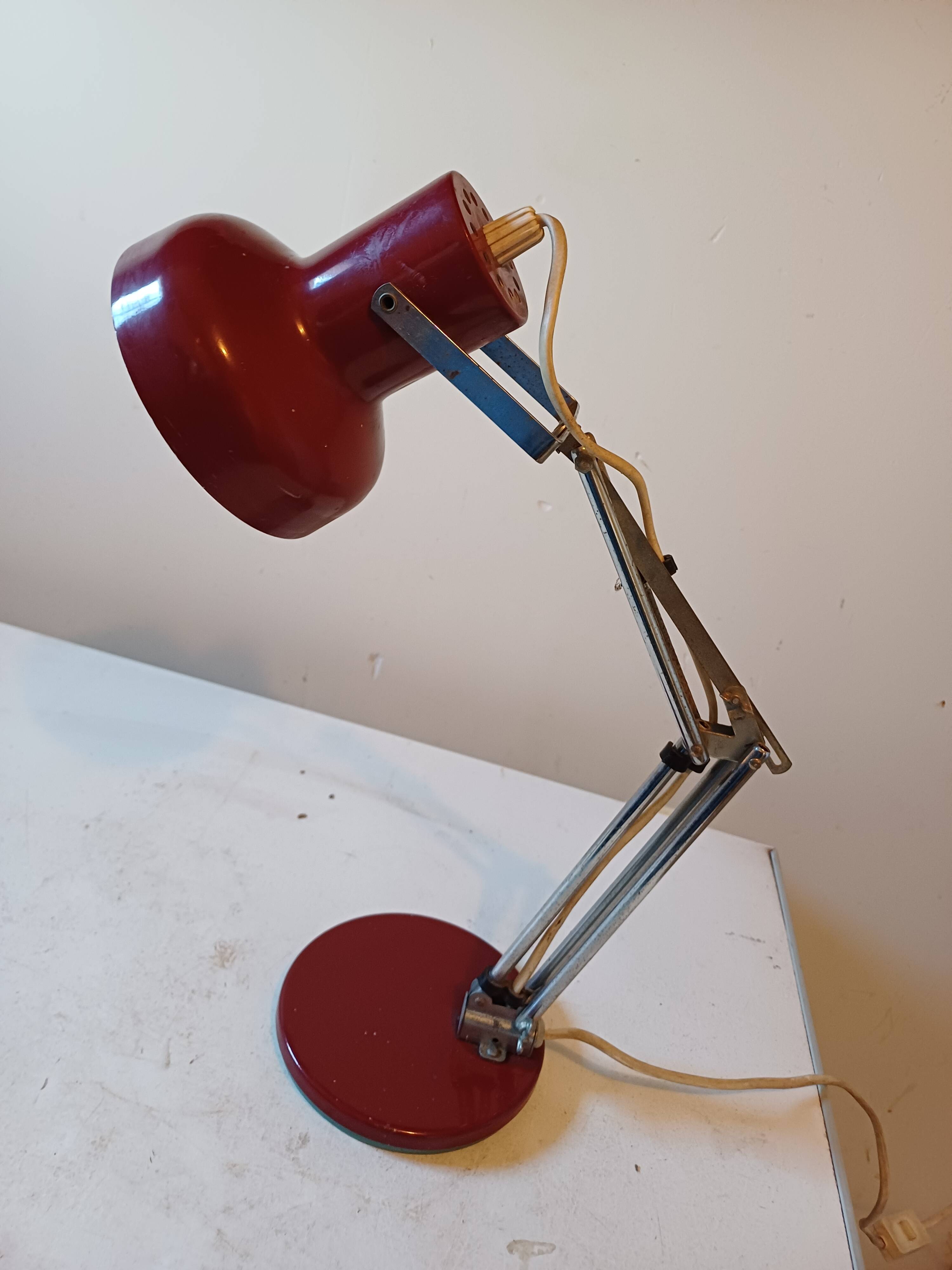 Vintage Iron Metal Chrome Lamp