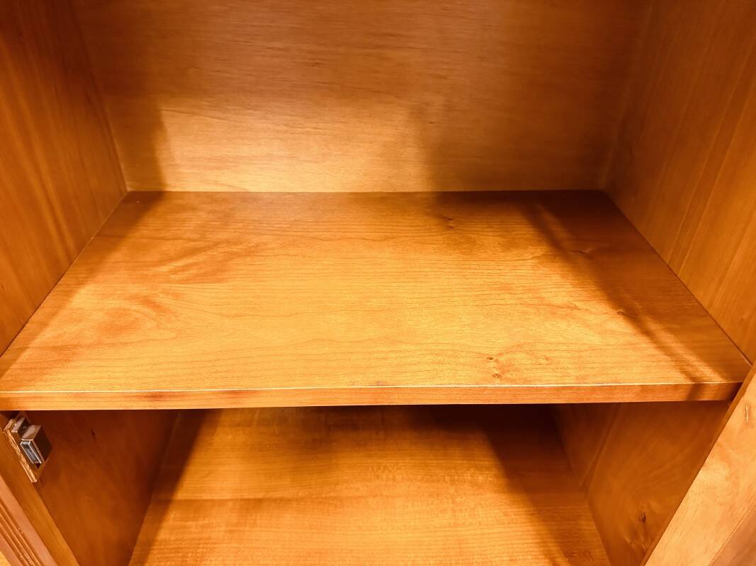 Classic English Sideboard Office Cabinet cupboard