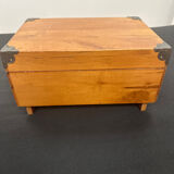 Storage box