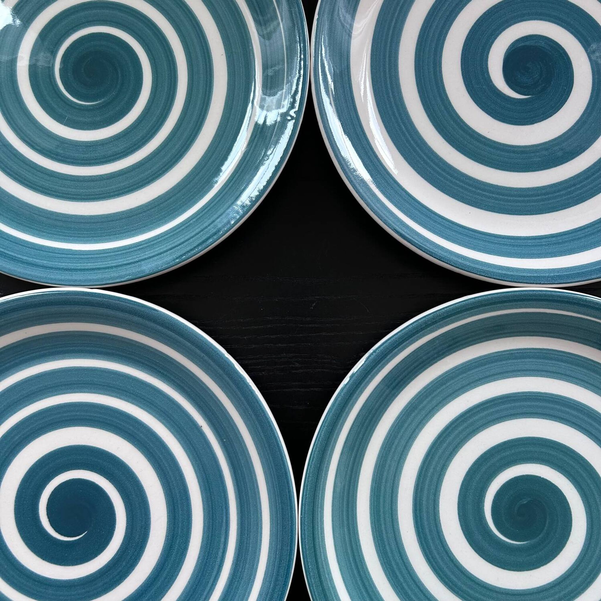 Set of 4 Italian plates