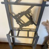 Porte manteau vestiaire art déco en bois patiné gris