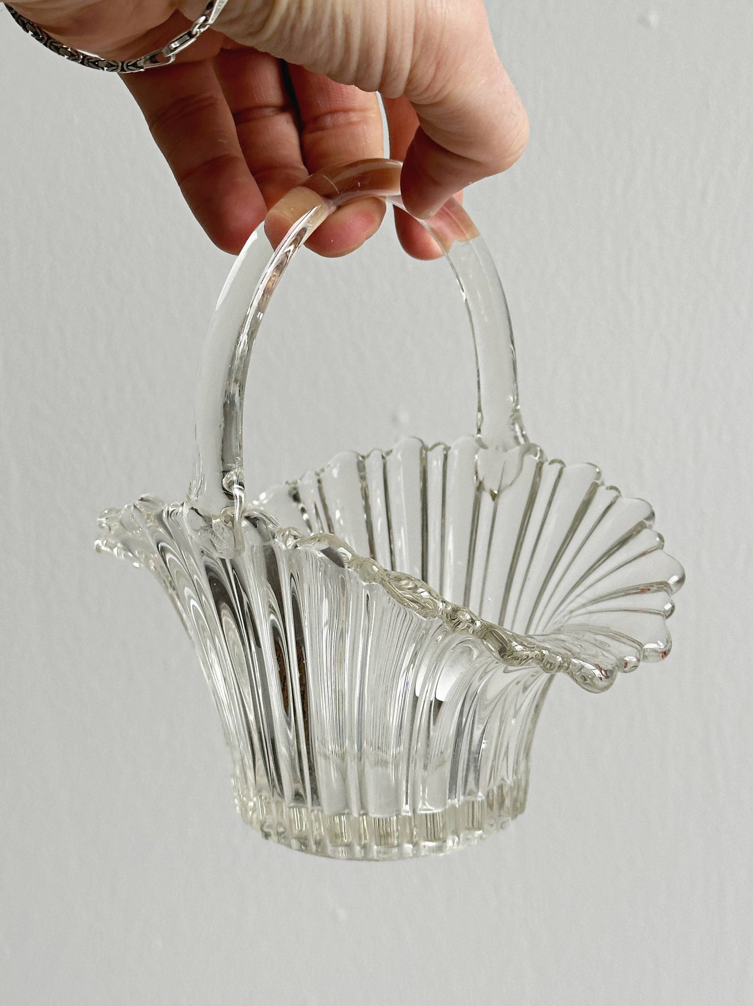 Petit panier en verre