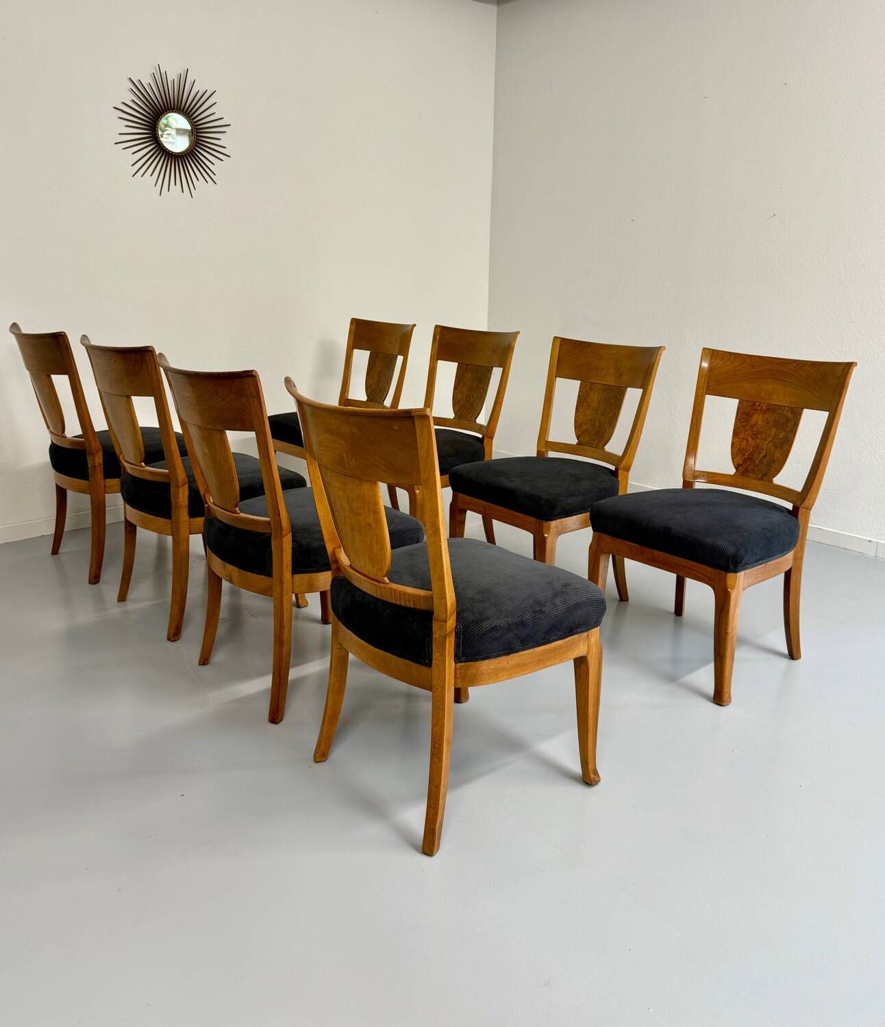 Set of 8 19th century Biedermeier art deco chairs in walnut with new upholstery