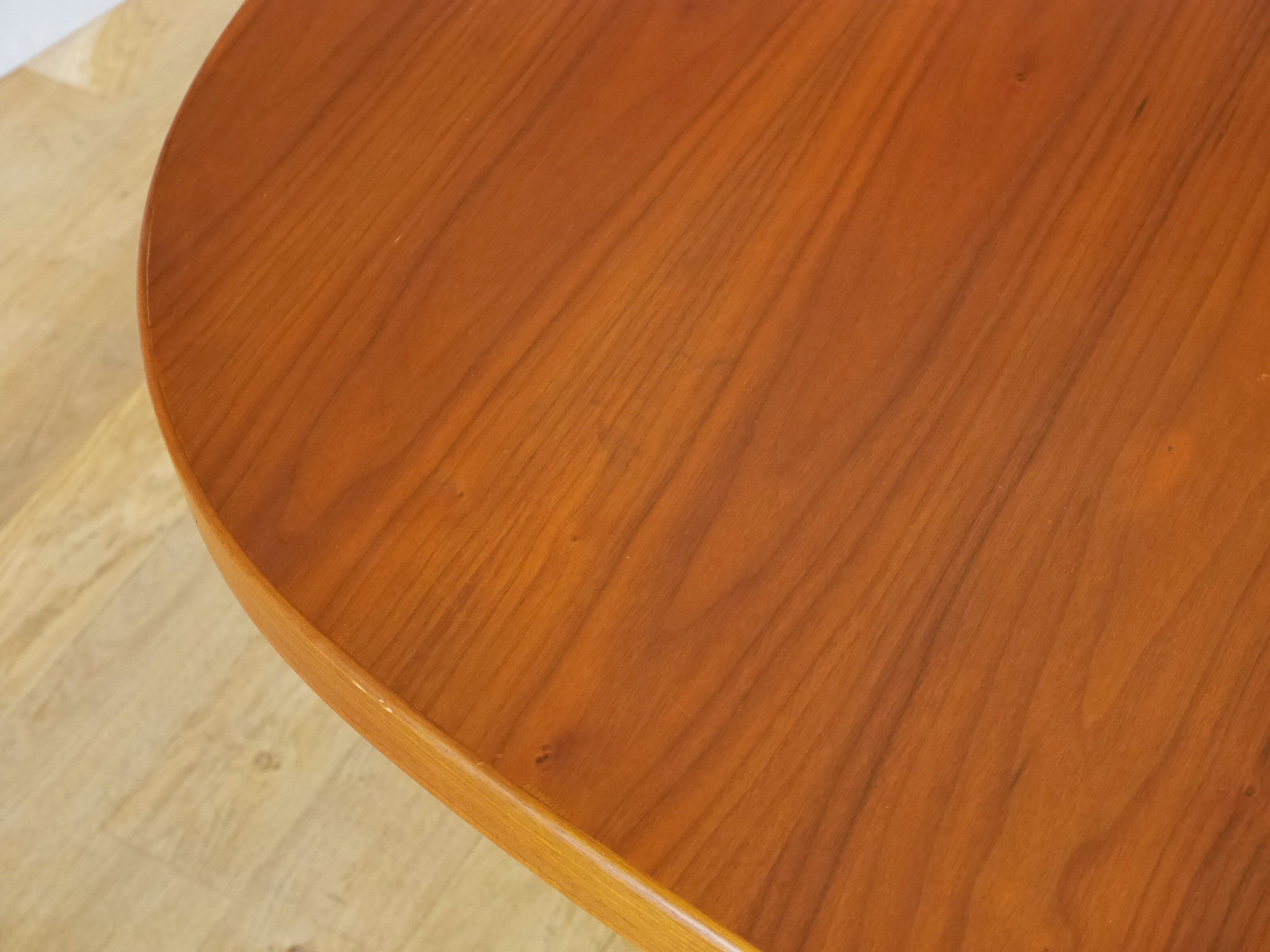 Oval baumann table with extensions from the 60
