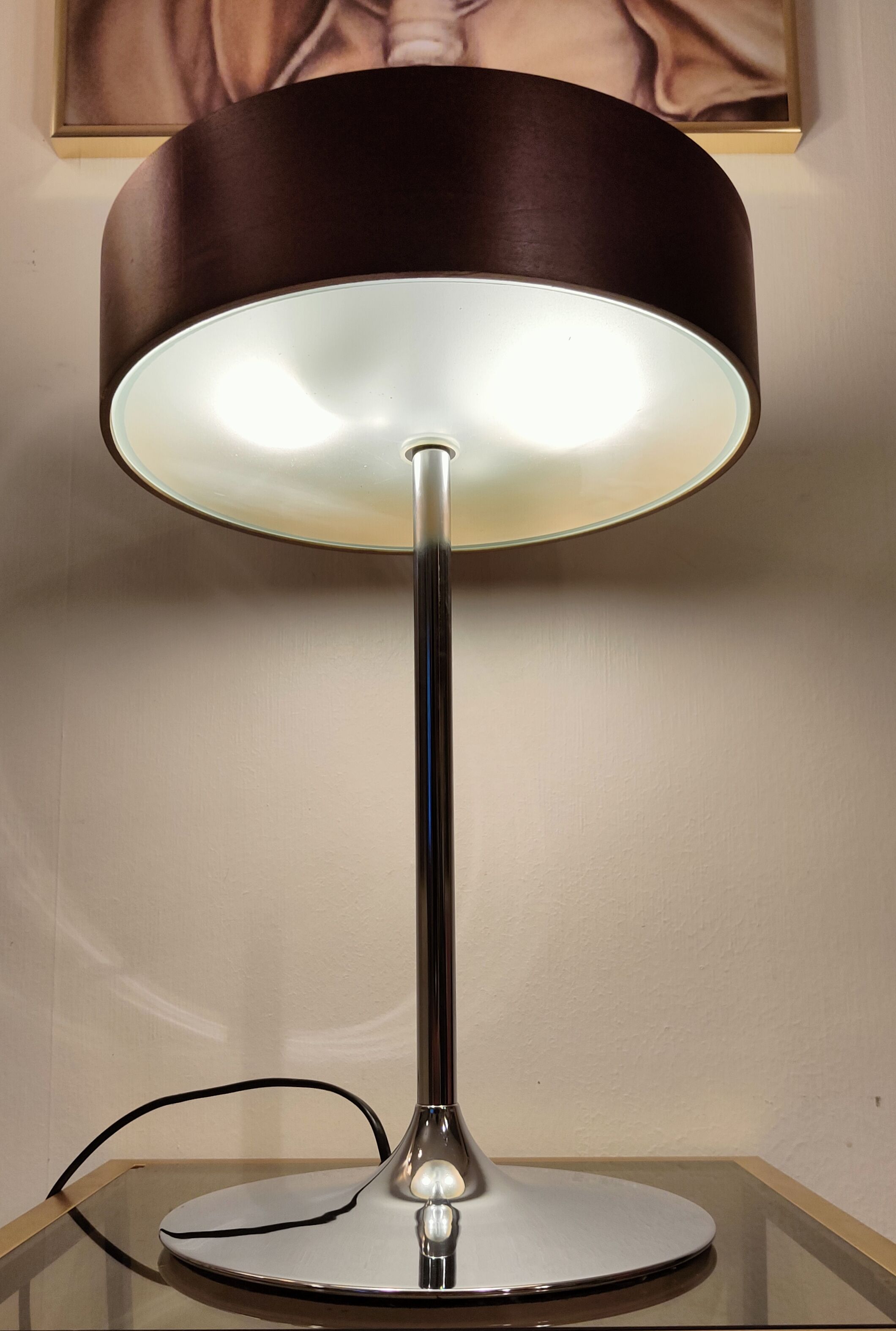 Retro lamp foot tulip and wooden lampshade