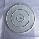 Pie dish with shovel