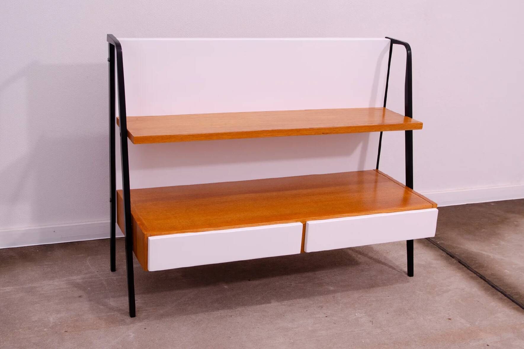 Fully renovated mid century bookshelf by Tatra, 1960s, Czechoslovakia