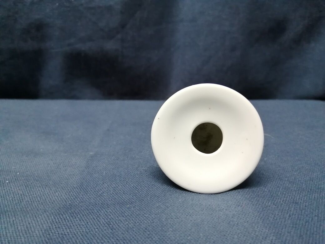Ink in white porcelain deco old schoolboy desk