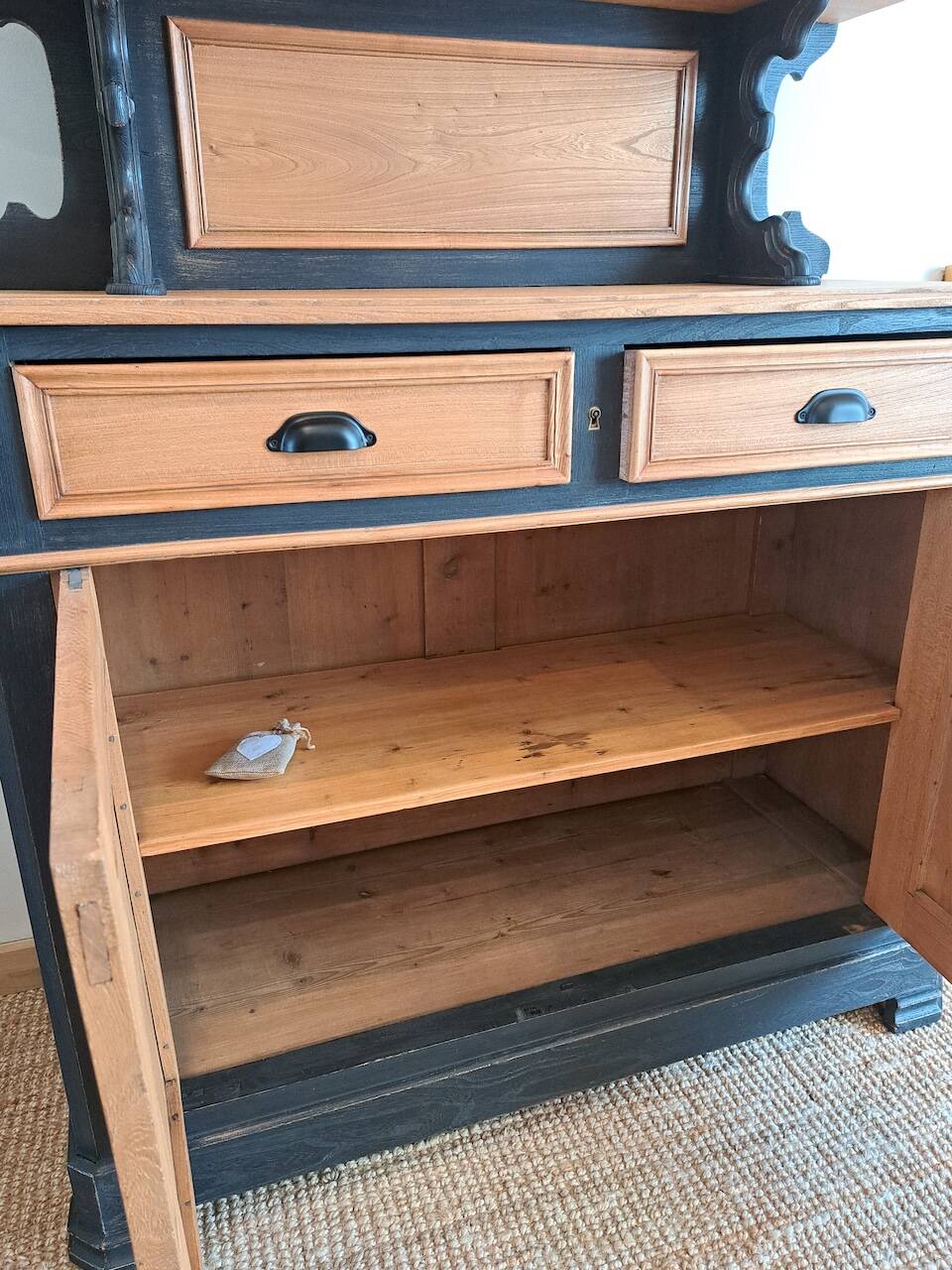 Saint Hubert sideboard in elm wood
