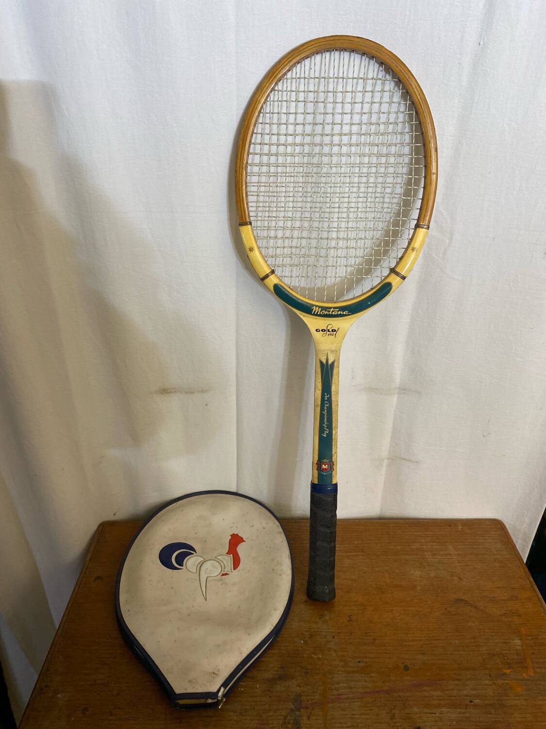 Vintage Montana Gold Seal Wooden Tennis Racket + Rooster Sporting Case