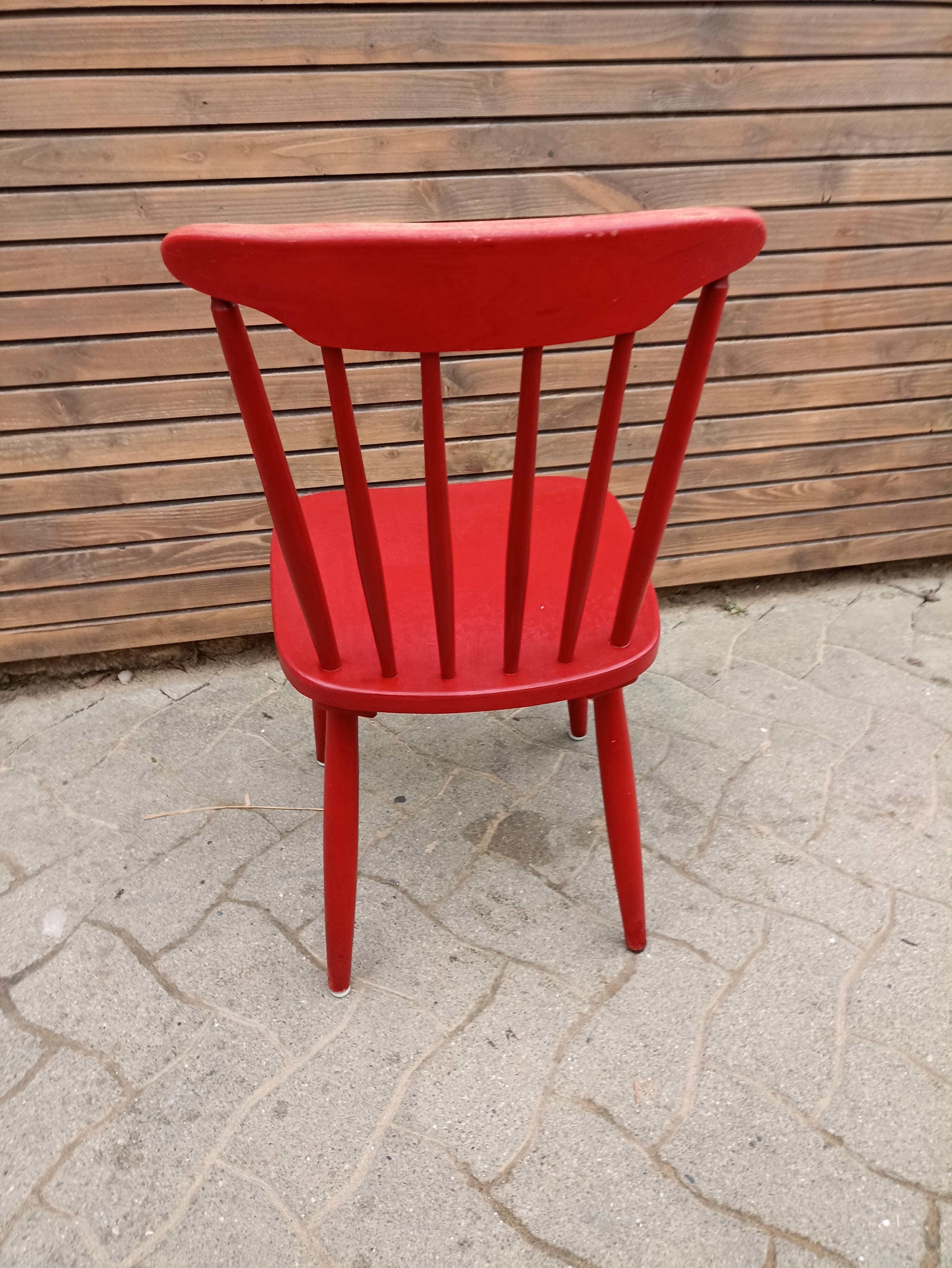 Lot vintage chairs