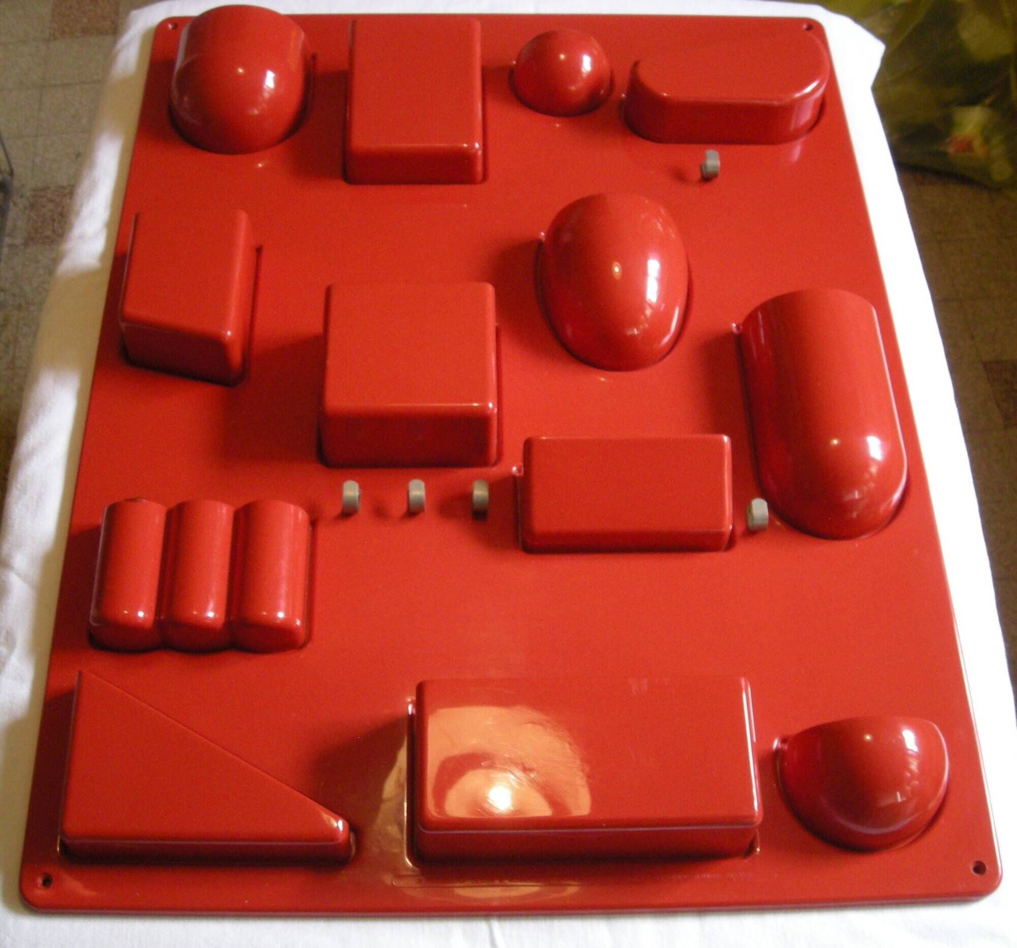 Uten.silo wall storage panel by Dorothee Becker from the 1970s.