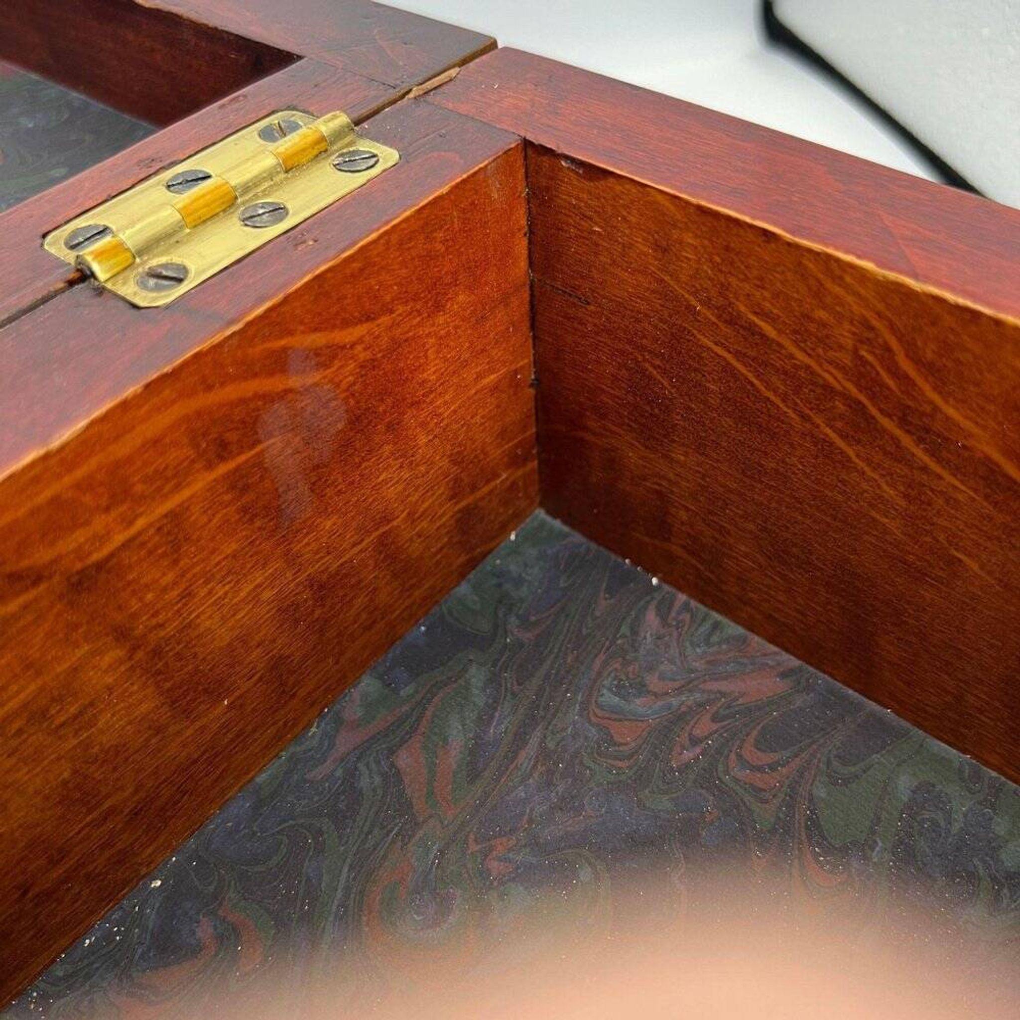 Late Biedermeier Box in Walnut and Walnut Burl, Austria, 1850s