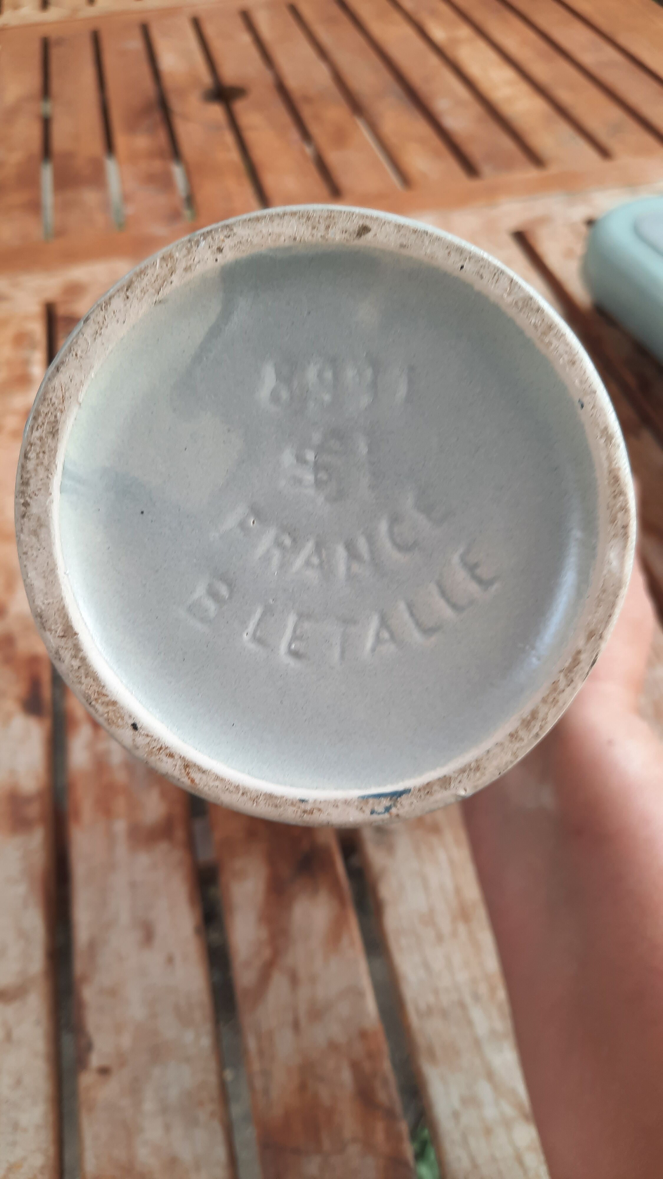 Ceramic vase