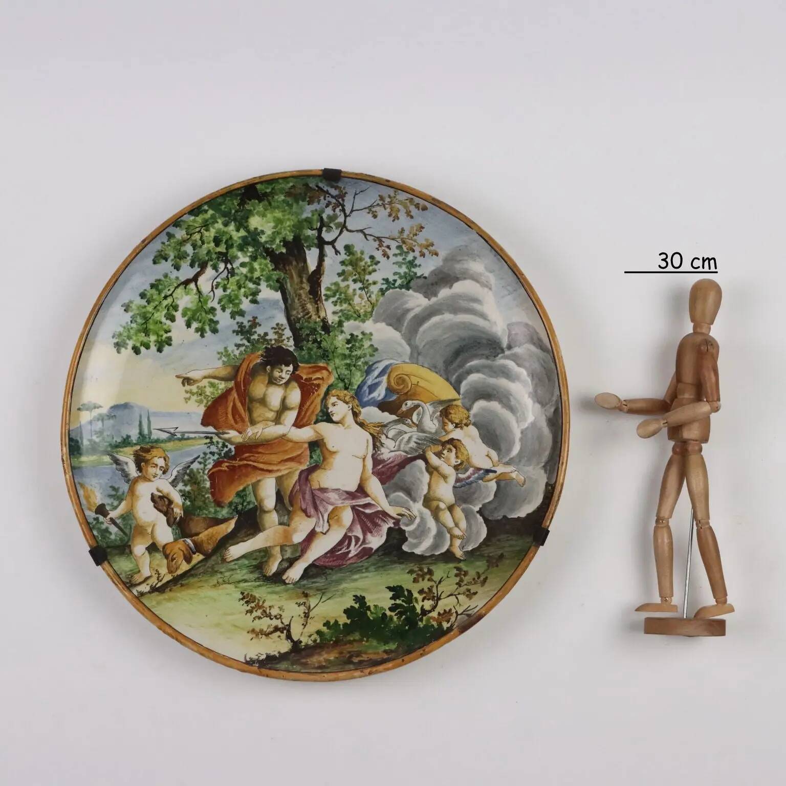 Antique display plate with a mythological subject in majolica, Italy, 19th century.