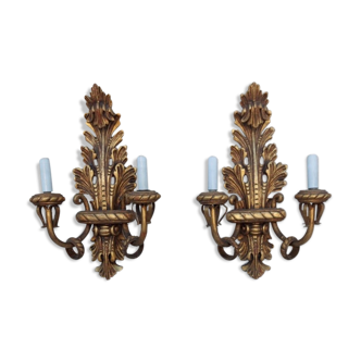 Pair of carved gilded wooden wall light