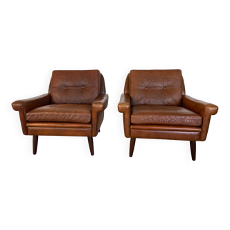 Vintage retro danish mid-century svend skipper club chairs in cognac leathe