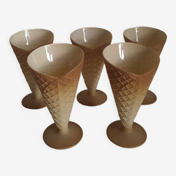 Set of 5 ice cream cup cone wafer