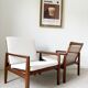 Paire de fauteuils 519 Hans Olsen teck et rotin