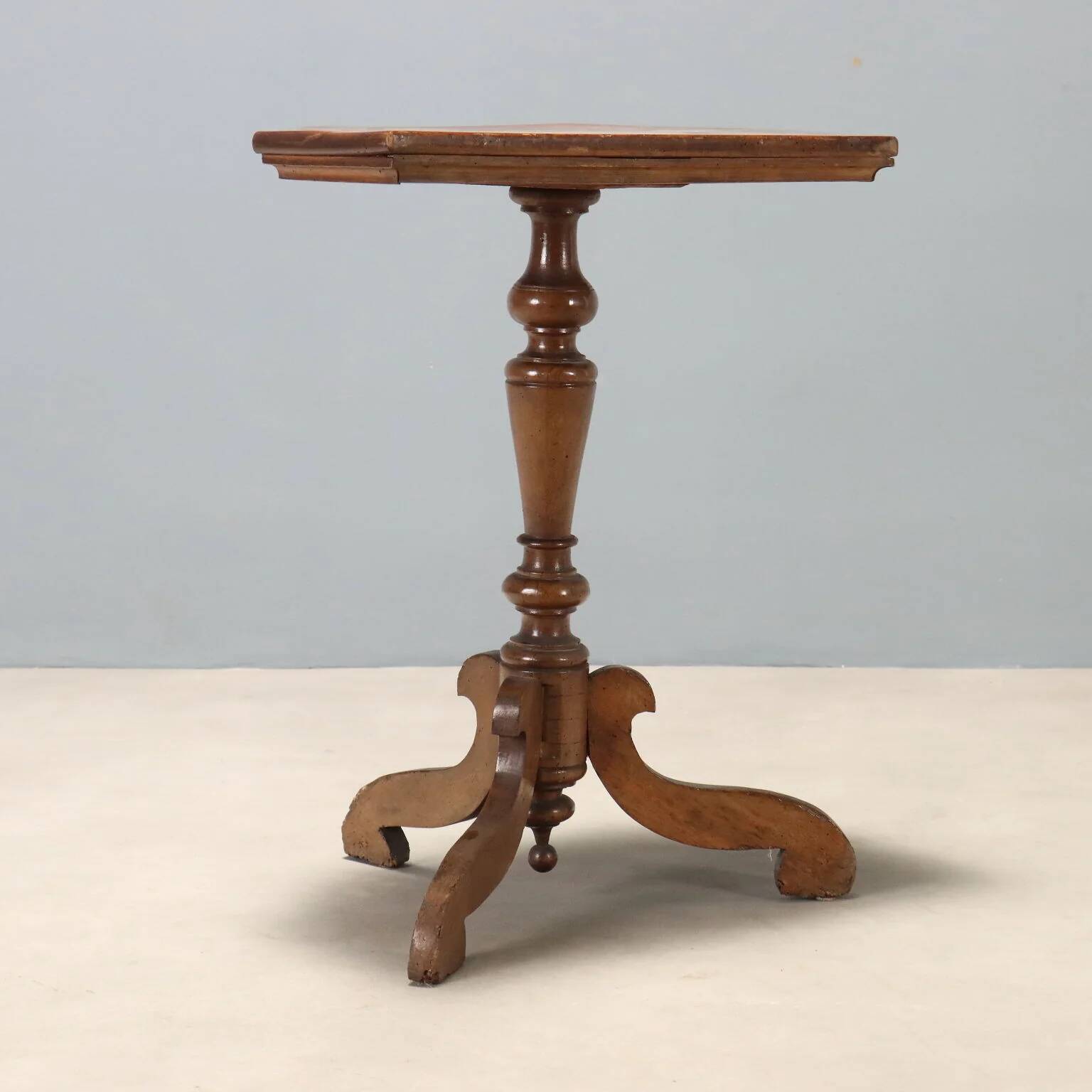 Console Louis-Philippe in walnut