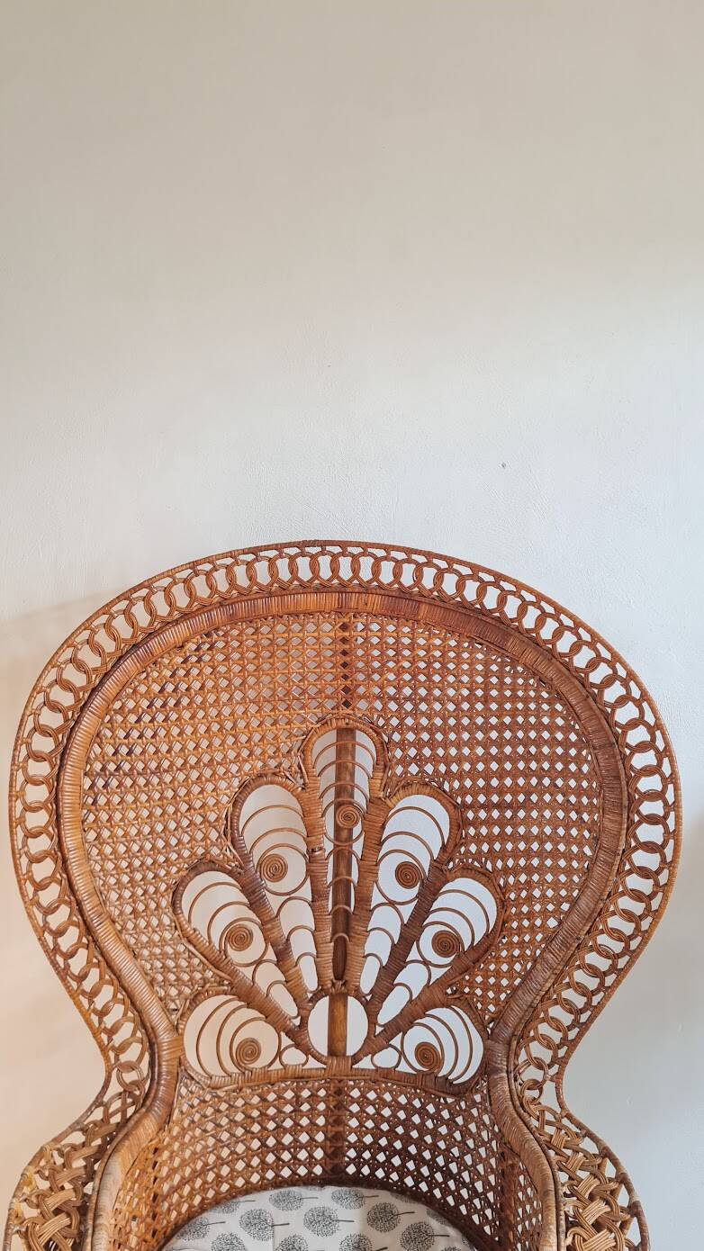 Emmanuelle chair Peacock vintage rattan