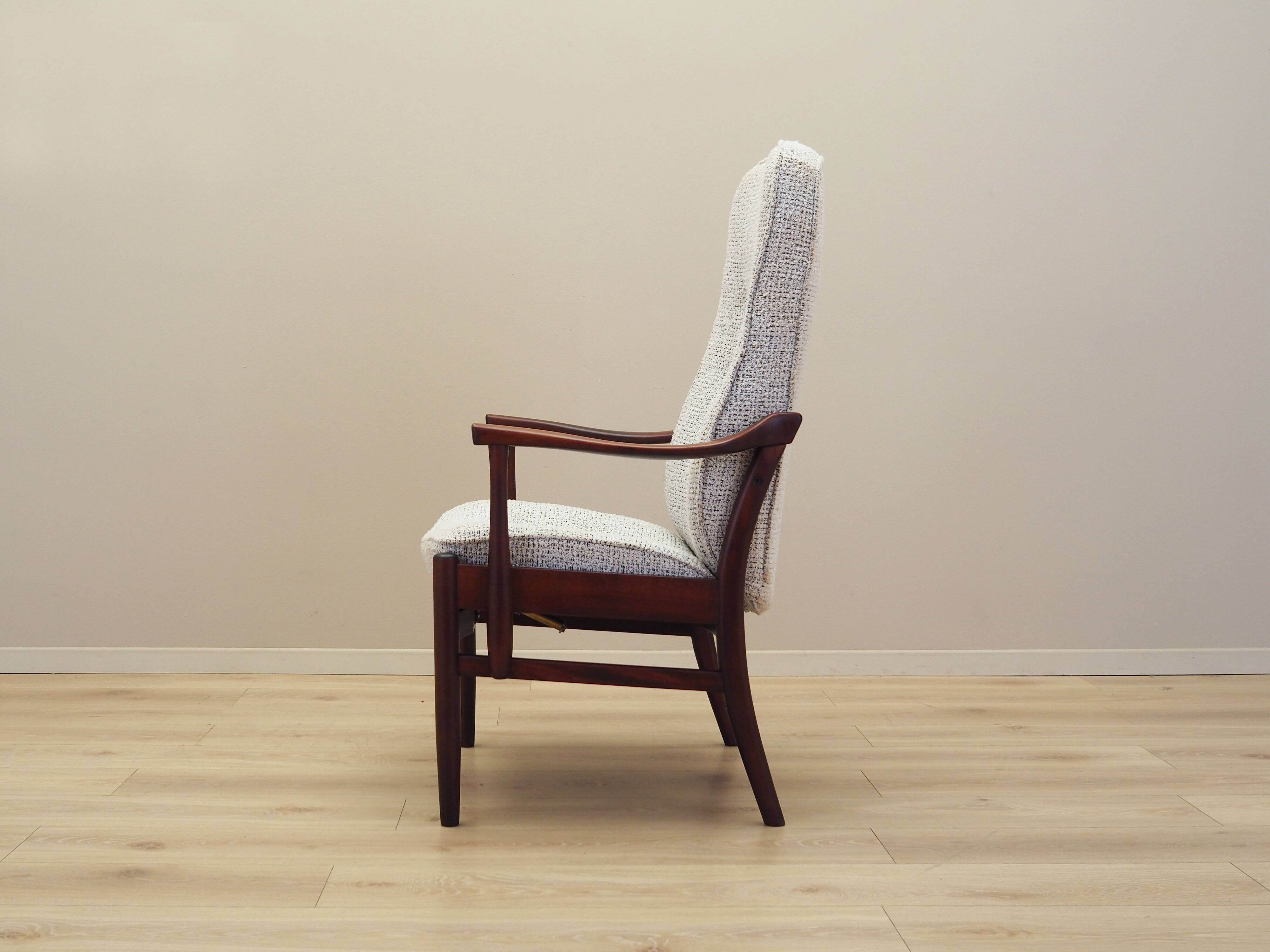 Fauteuil en hêtre, design danois, années 1970, fabrication : Farstrup Møbler