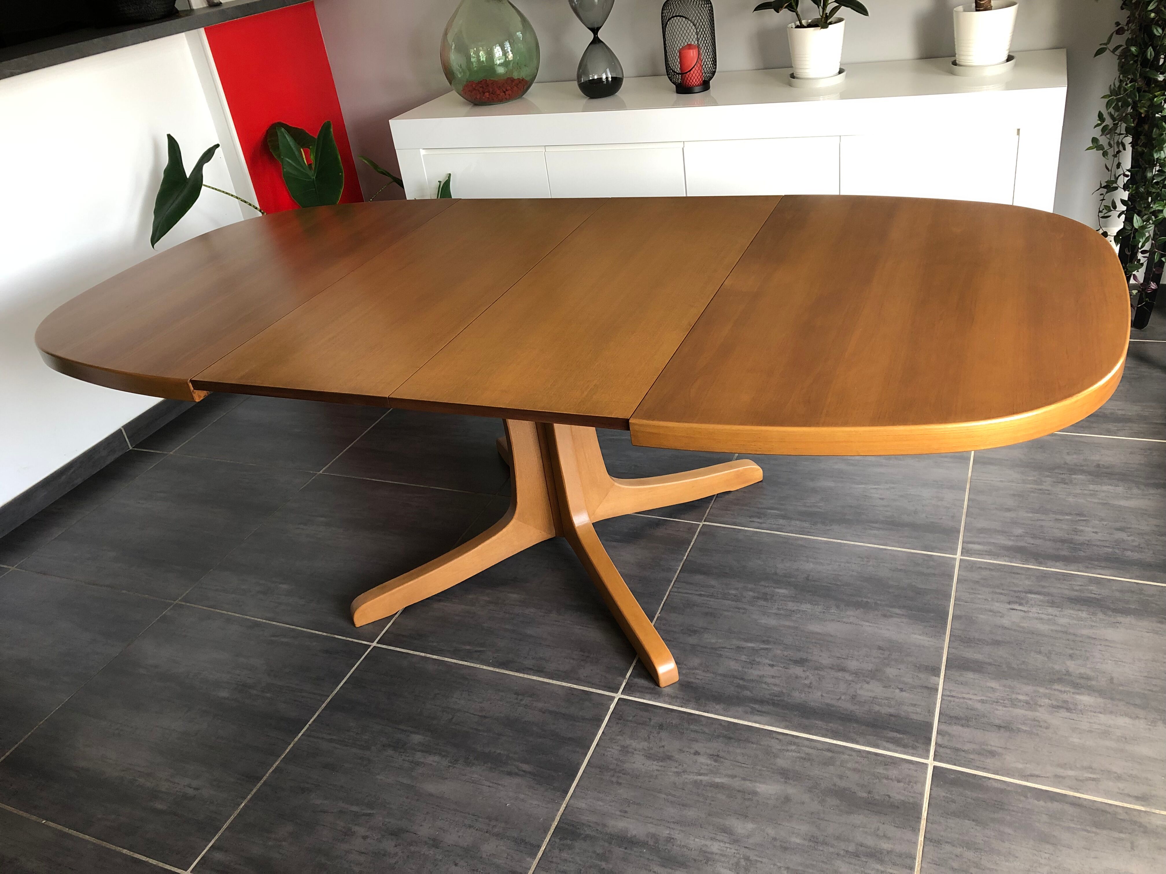 Vintage extendable table Baumann 1970s