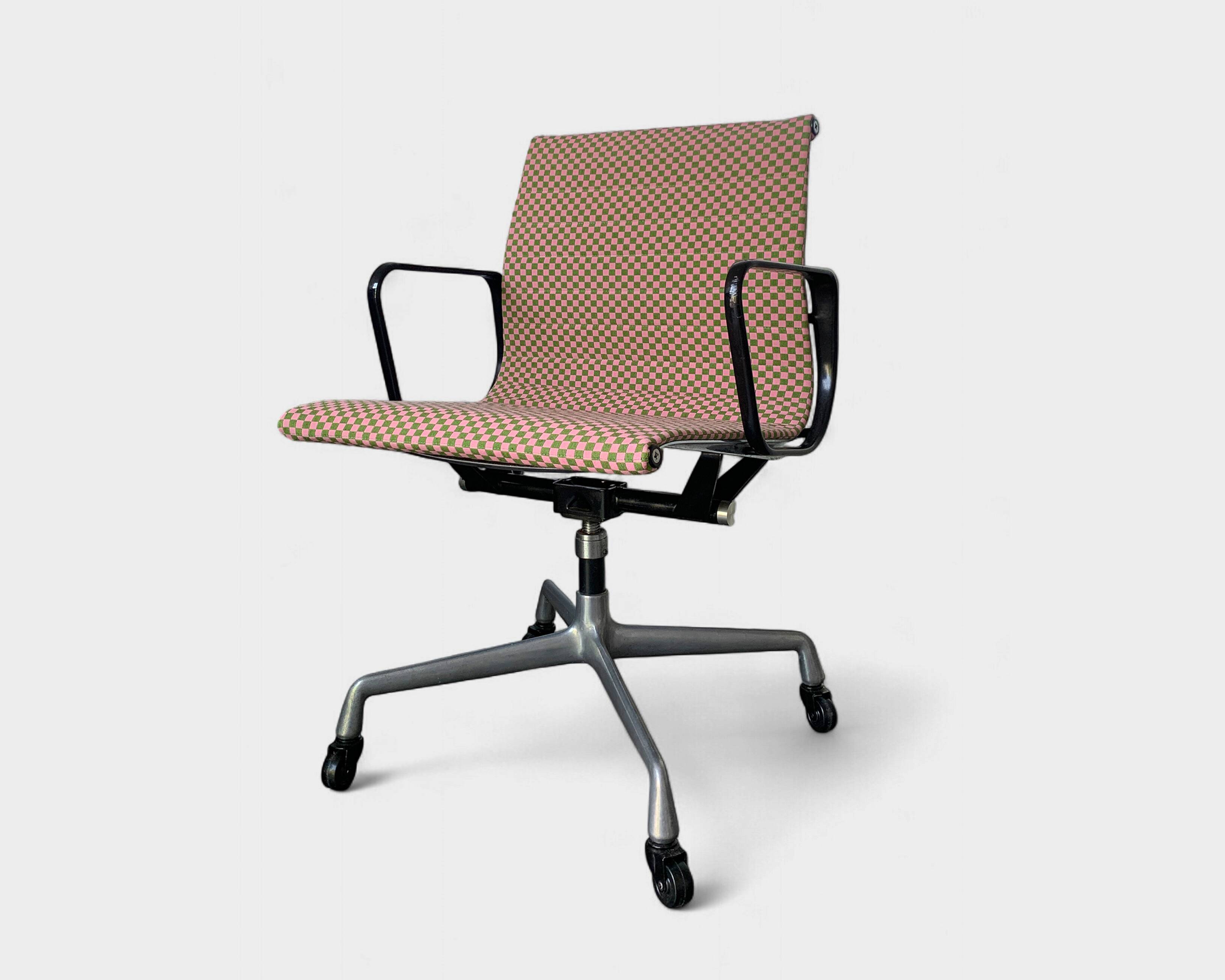 Eames EA117 Herman Miller office chair 1960 Alexander Girard fabric
