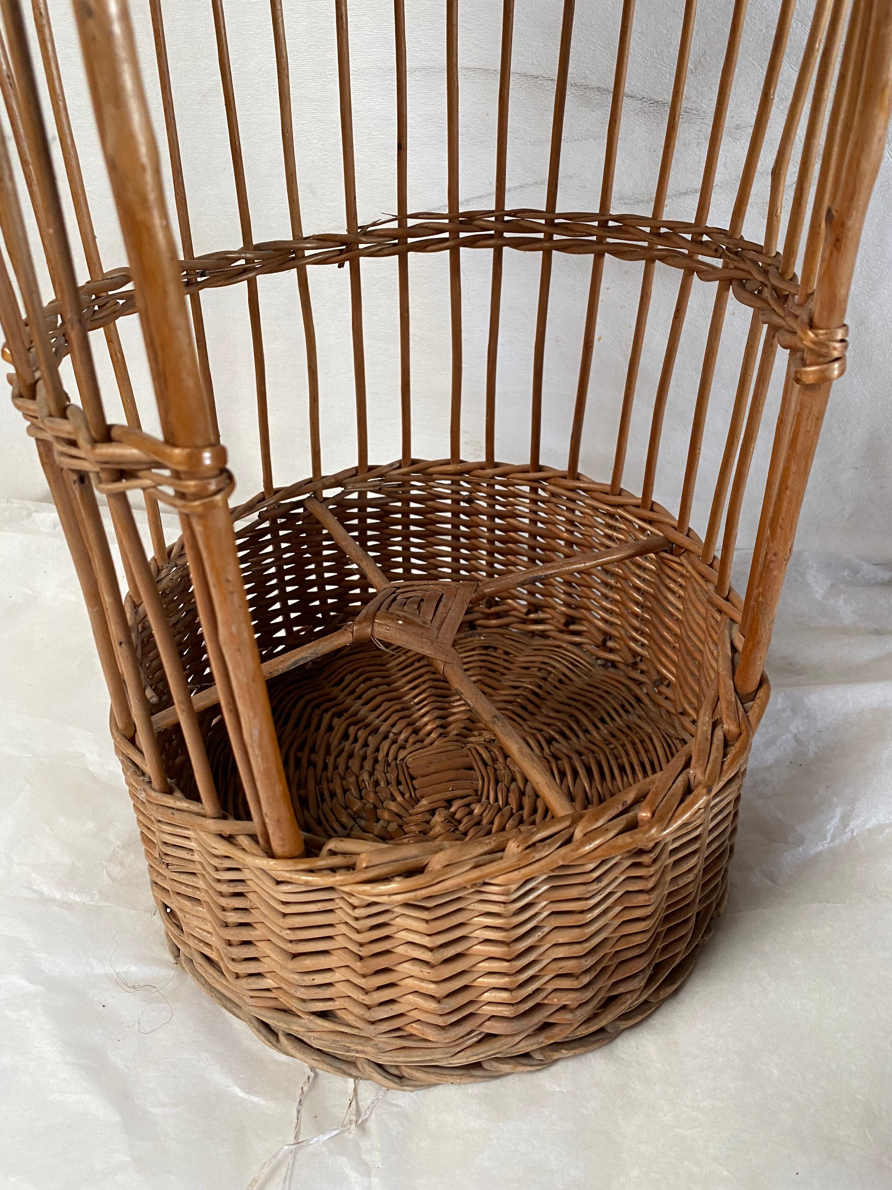Vintage rattan bar basket