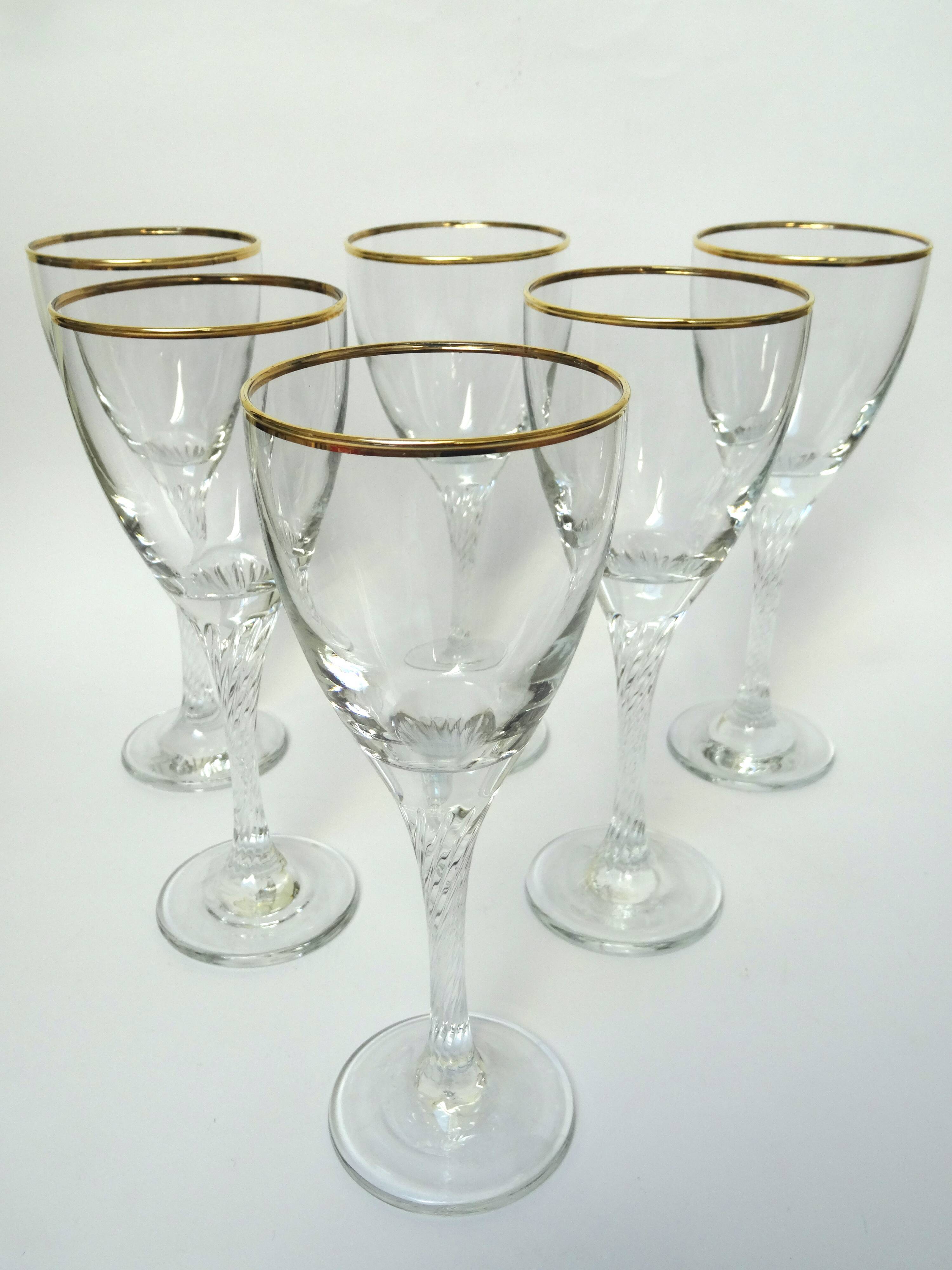 6 verres à vin rouge