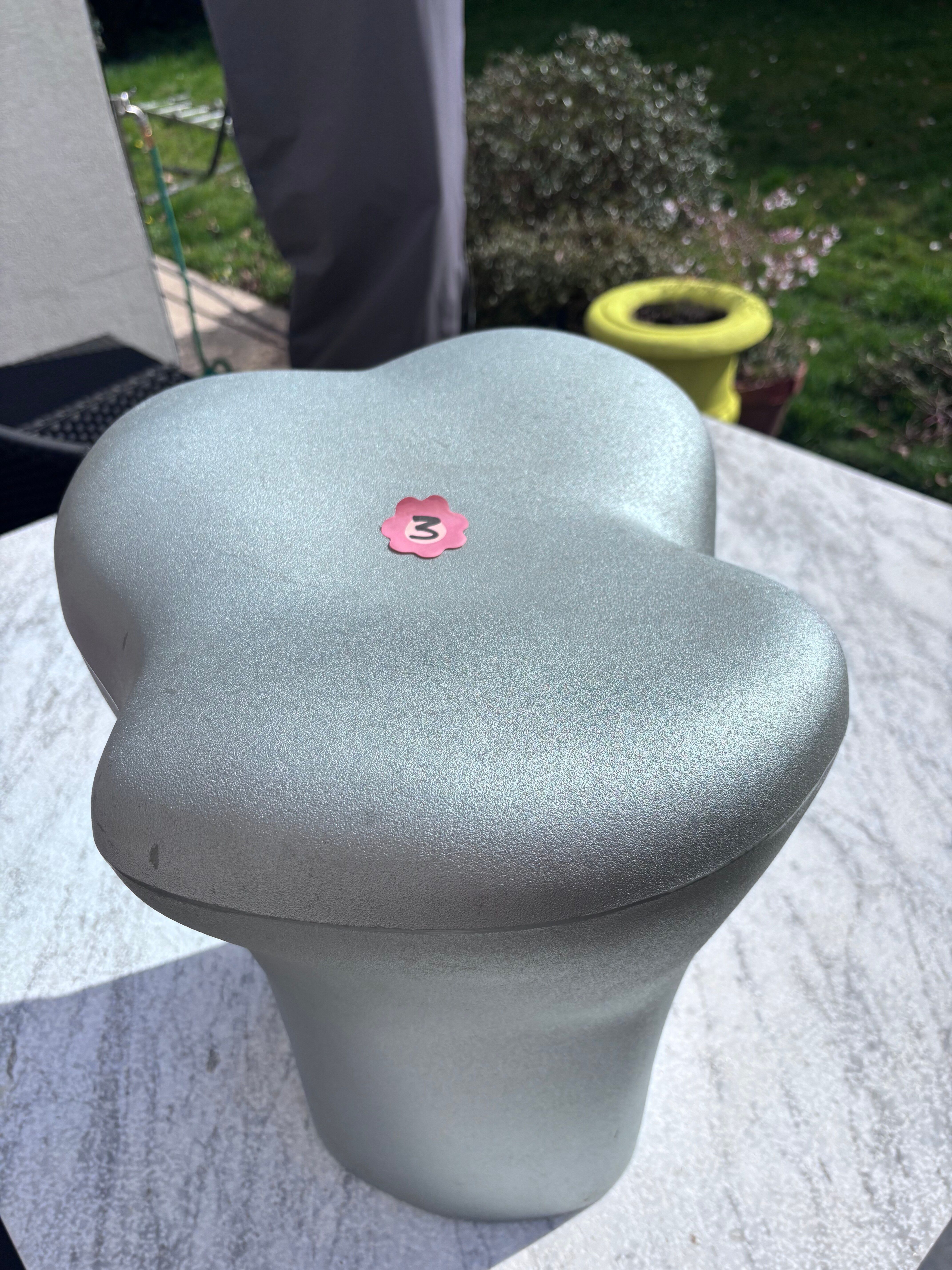 Stark's Tooth Stools