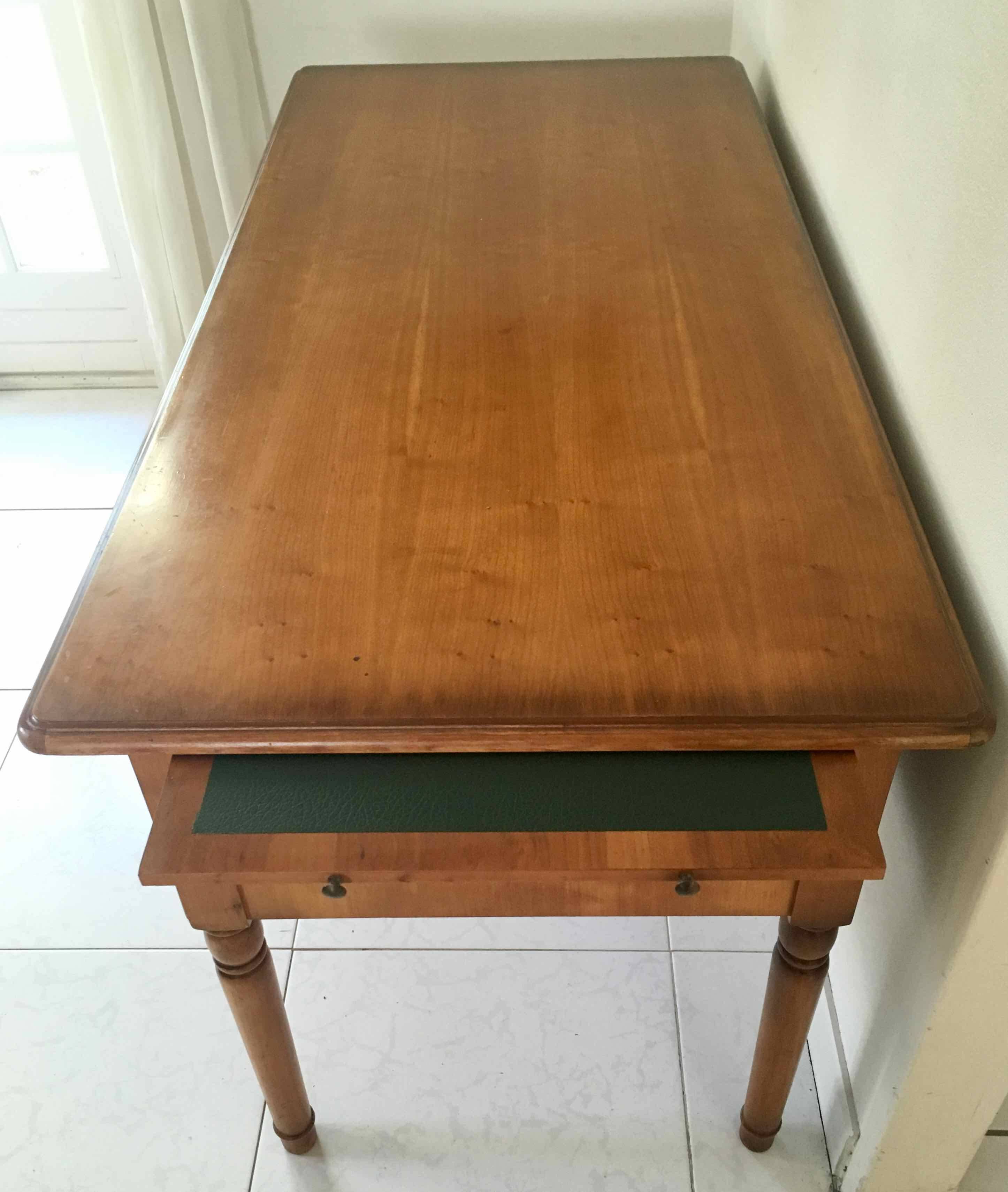 Bureau style Directoire 5 tiroirs et tablettes latérales