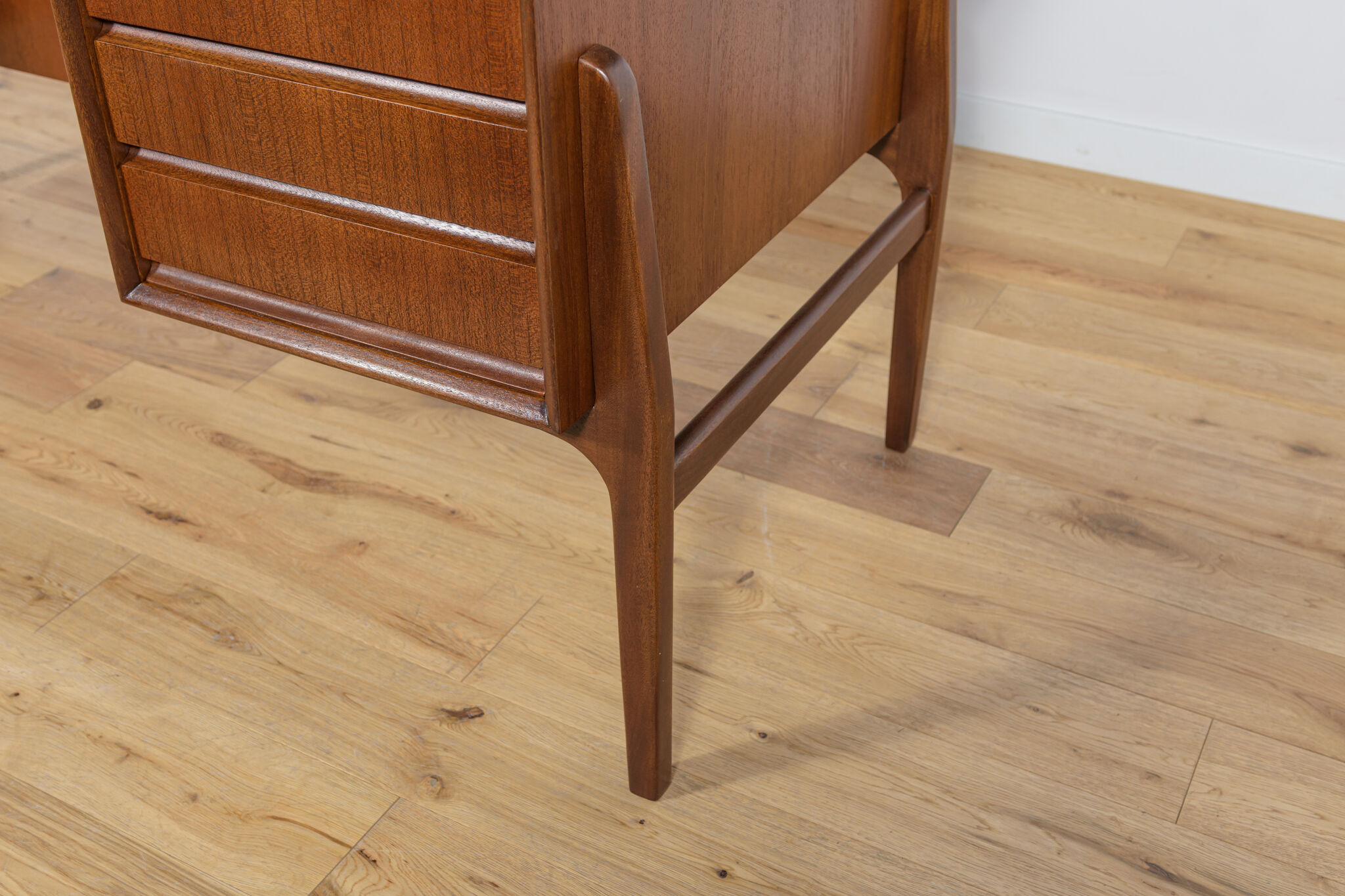 Mid-Century Freestanding Teak Desk, 1960s