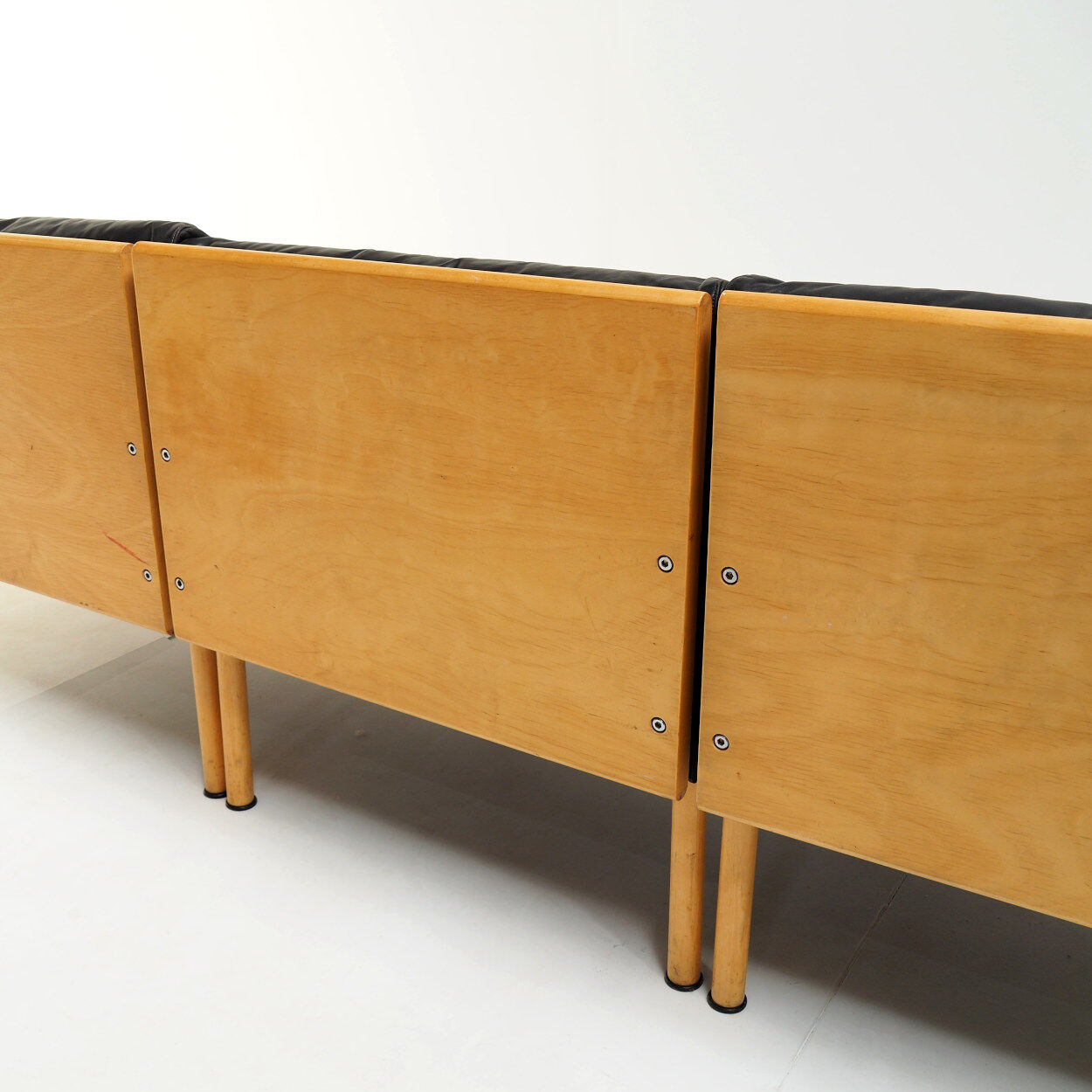 Sofa ‘Ateljee’ by Yrjö Kukkapuro for Haime Finland