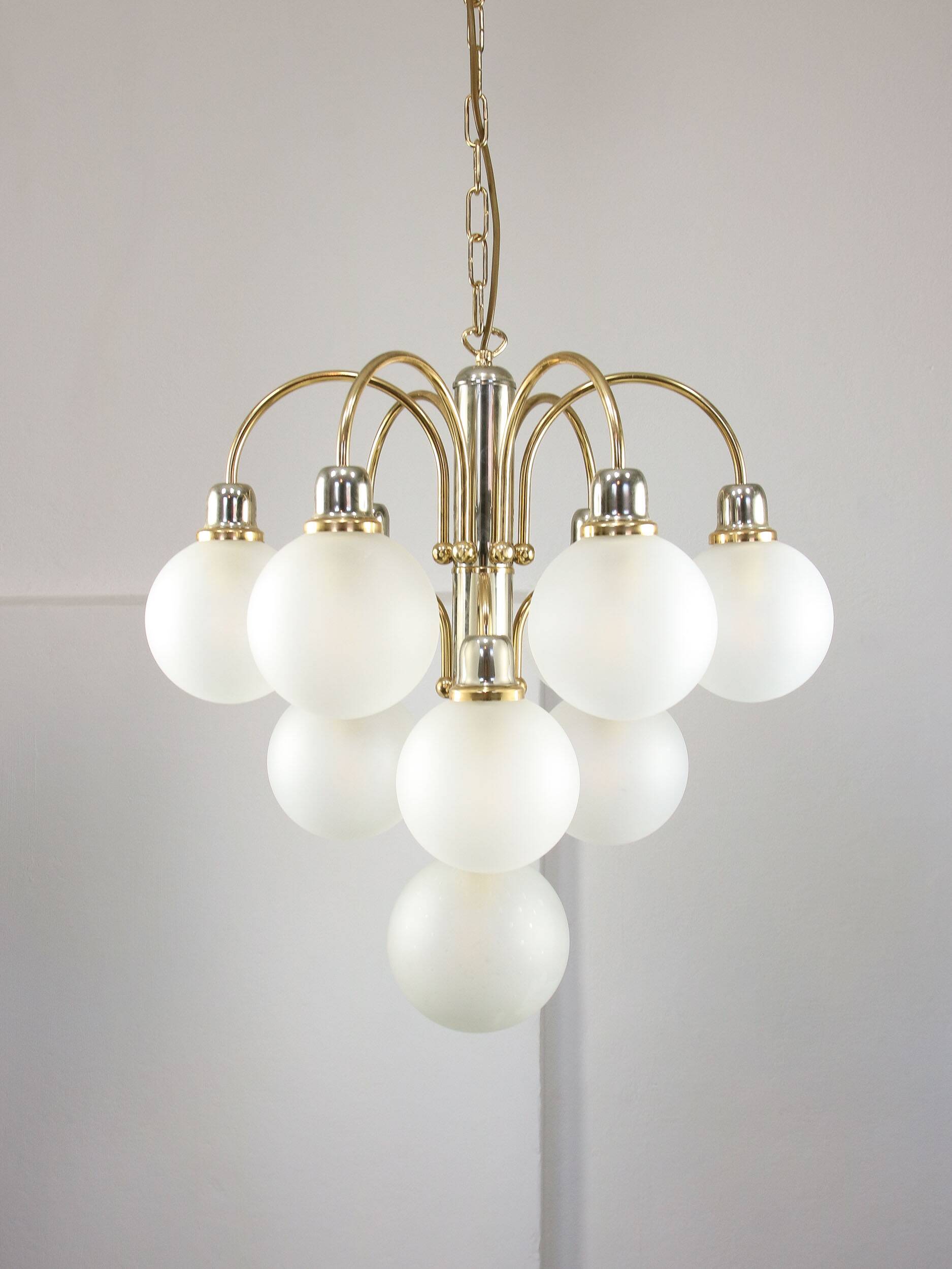Vintage Orion Brass Ball Chandelier: Mid-Century Modern Sputnik Lighting