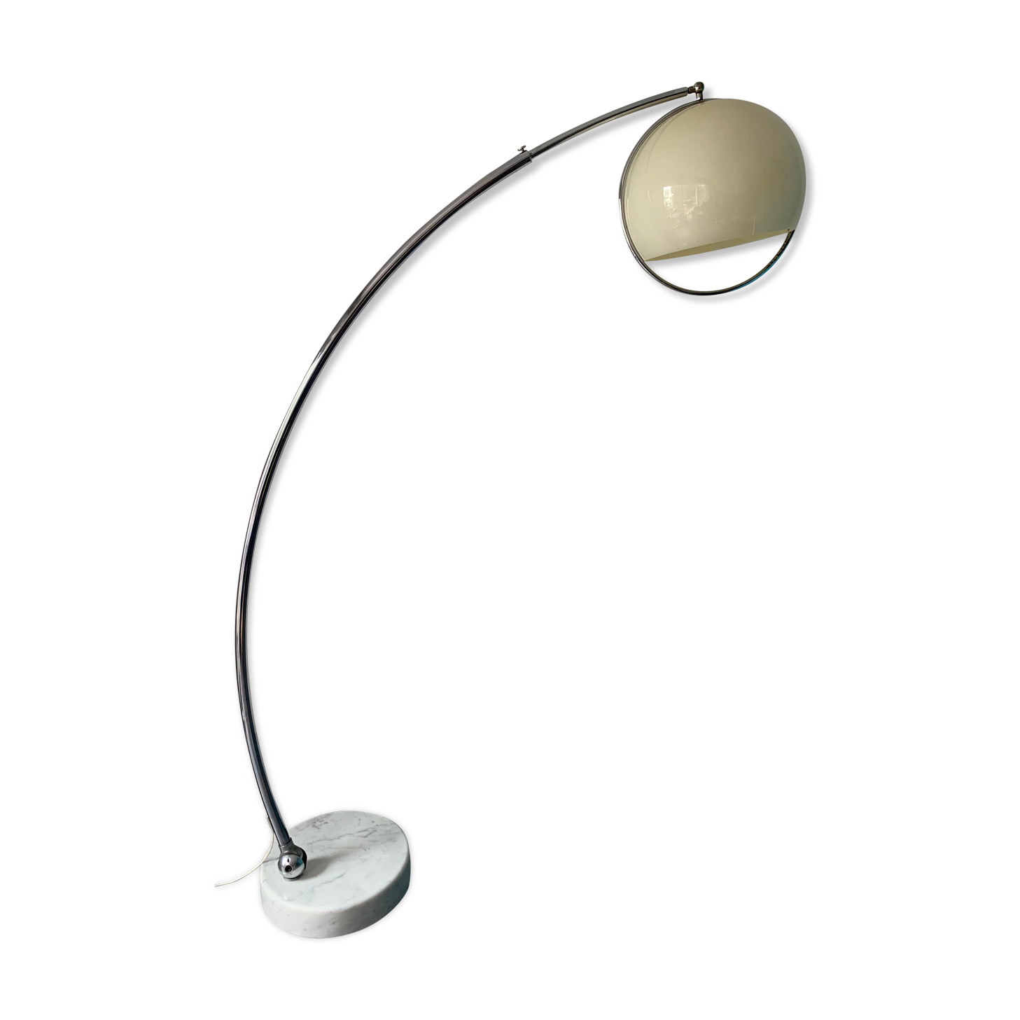 Harvey Guzzini adjustable arc lamp 1960