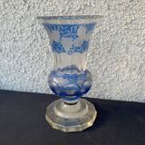 vase bleu en cristal  forme medici