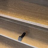 Small oak and knot buffet