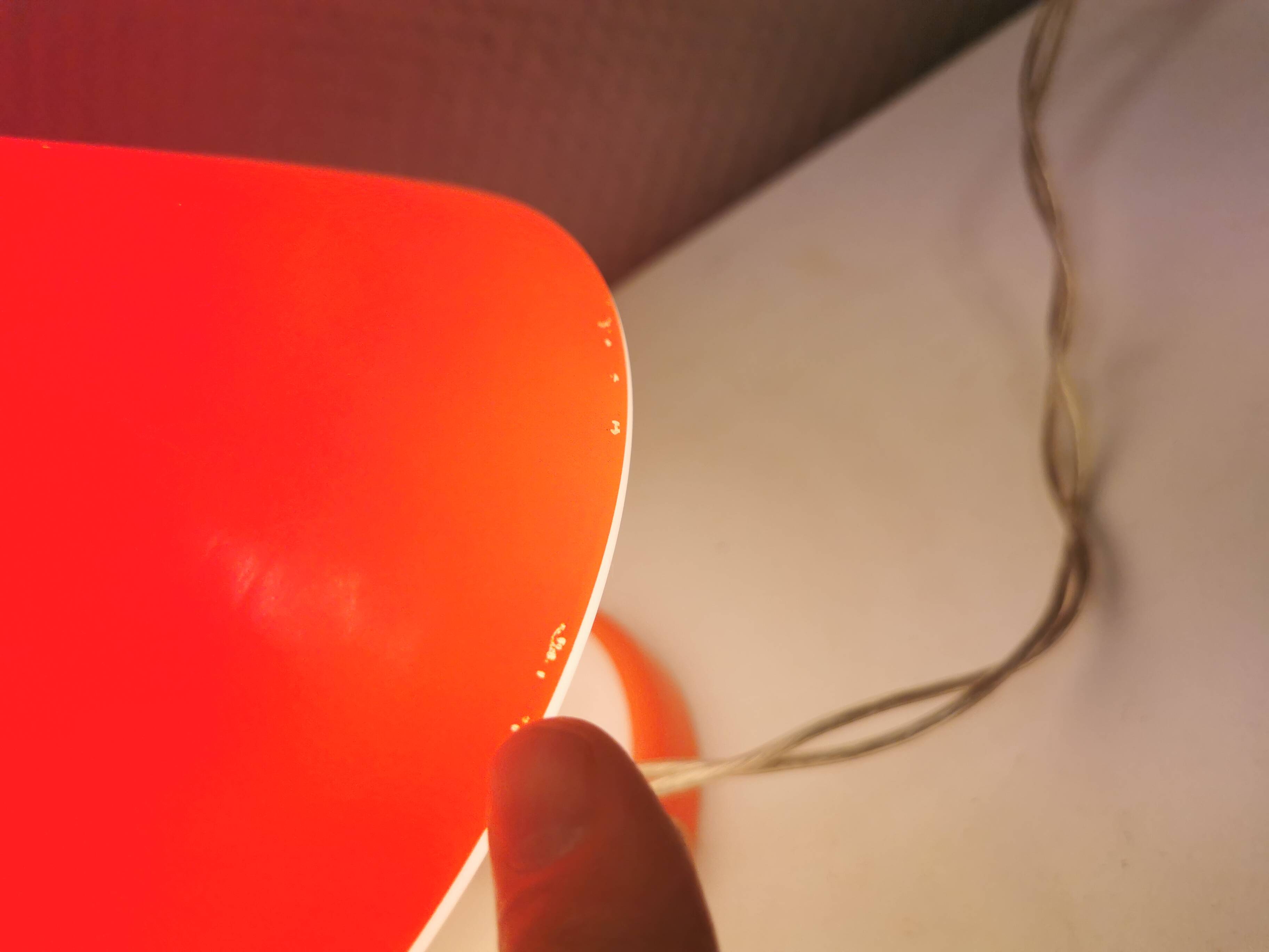 Beautiful Swedish mushroom-shaped table lamps in red and white glass. Estimated 1970s.