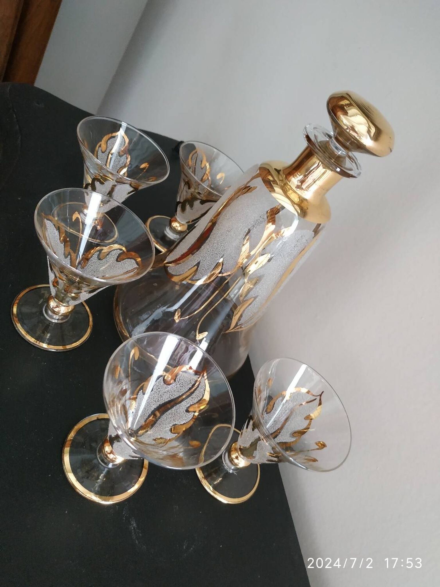 Carafe et ses verres