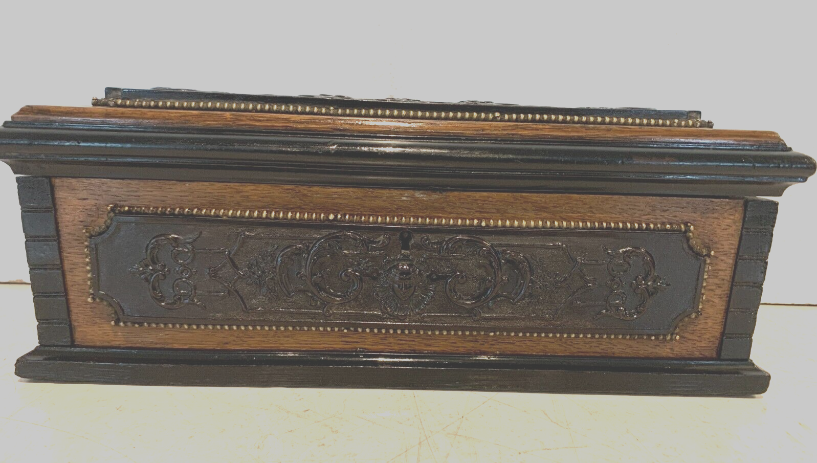 Jewelry Box Napoleon III in black wood carved XIX century