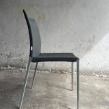 Set of 5 Zanotta 'Lia' chairs — matt aluminum frame with dark grey leather seats, Italian minimalist design