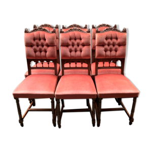 ensemble de six chaises.