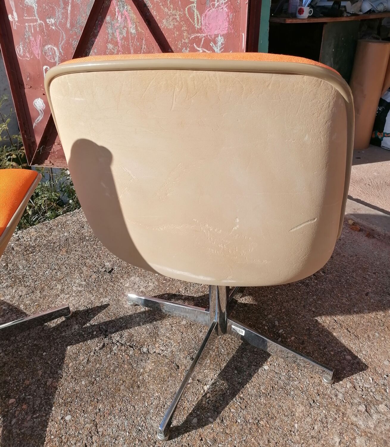 Set of 4 vintage Steelcase Strafor office chairs by Randall Buck.