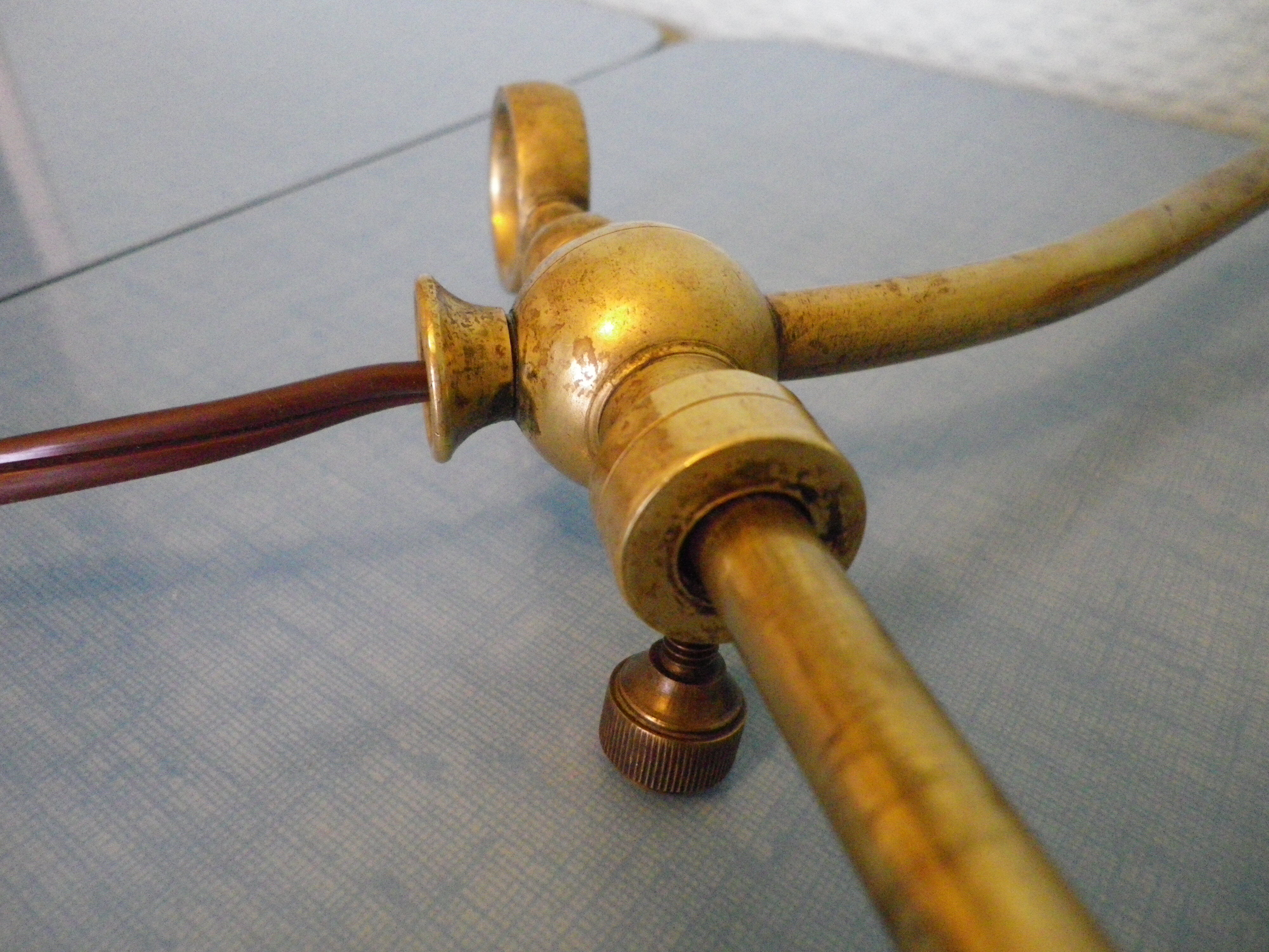 Fully brass lamp foot - Articulated arm - 1930s