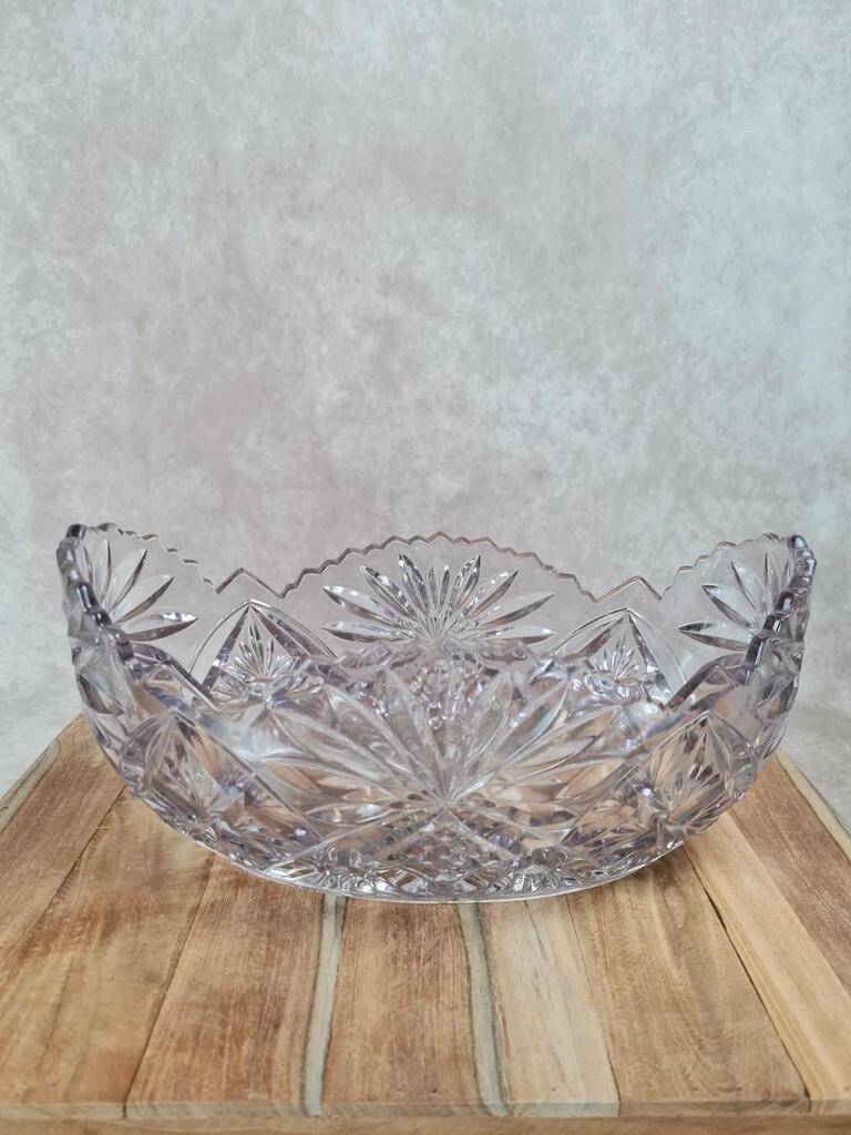 Large vintage oval cut amethyst glass bowl