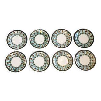 8 Boch dessert plates with walnut decor